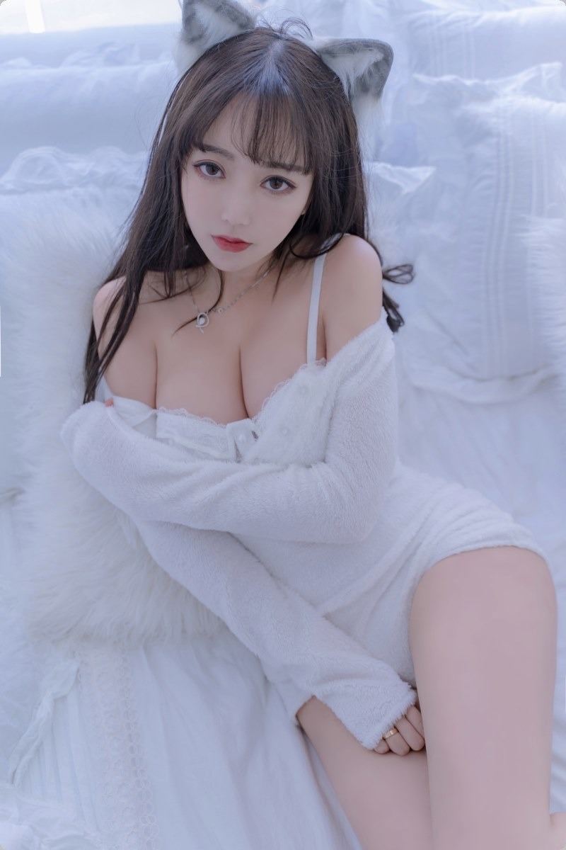 [Cos]过期米线线喵 - 小白狼[56P](55)