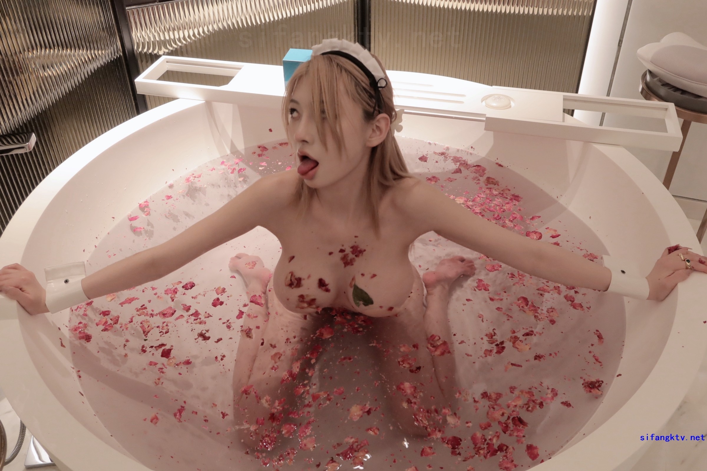 脸红Dearie - 红酒美人(26)