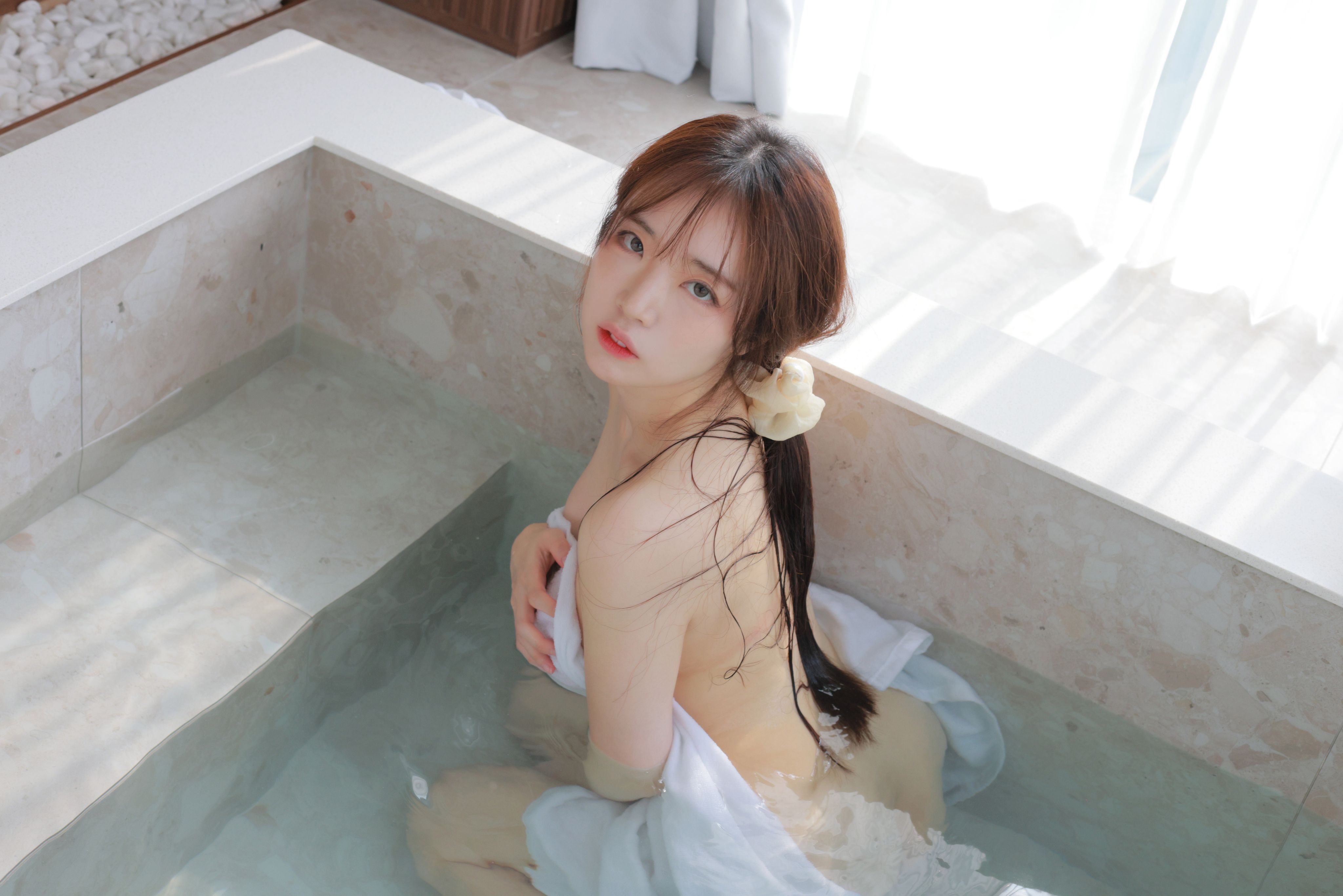 Rina - VIP X RAW Gallery(17)