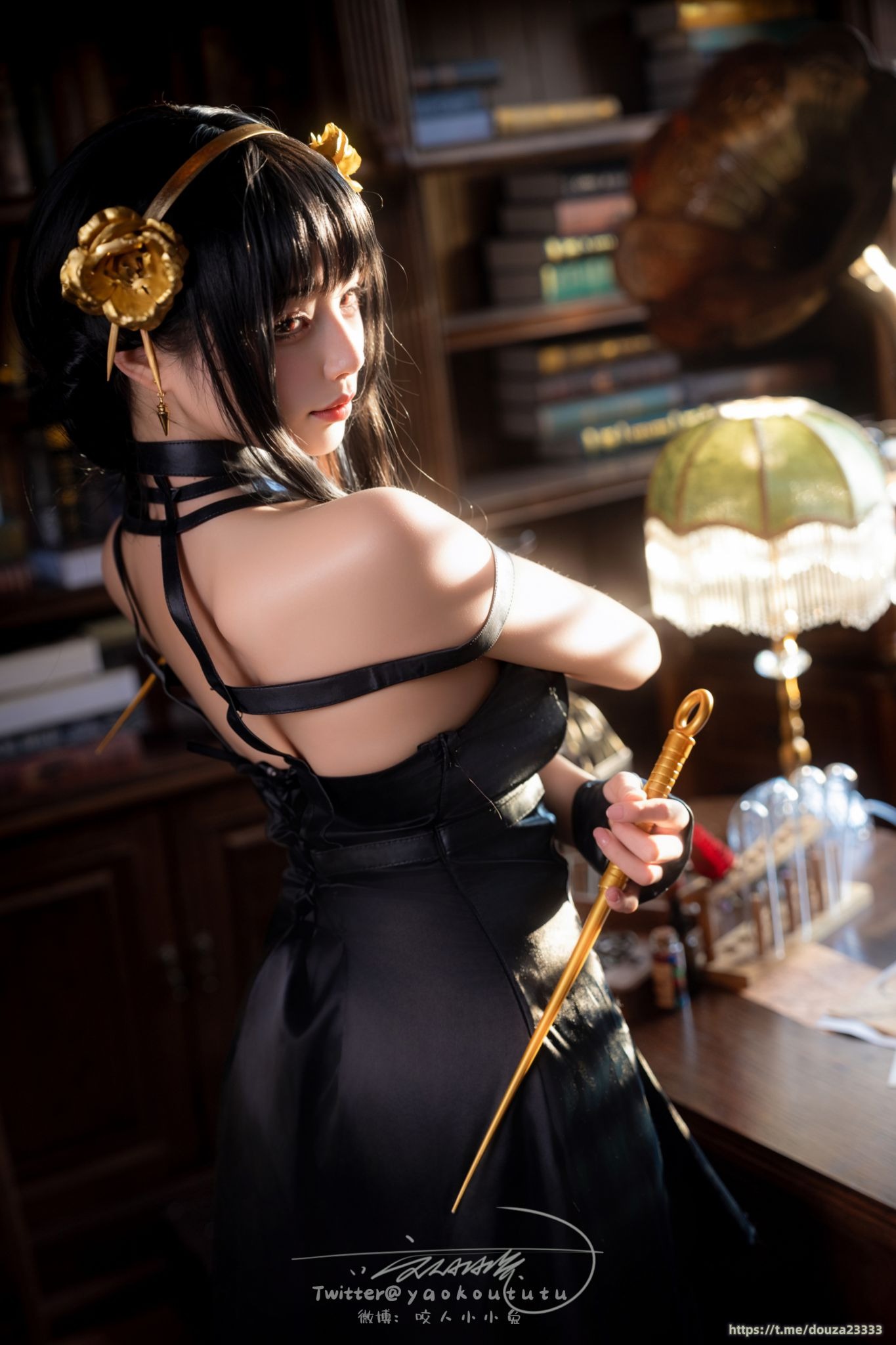 3月作品『约尔太太三件套』79P+1V like a cat（4月3打赏群资源）(77)