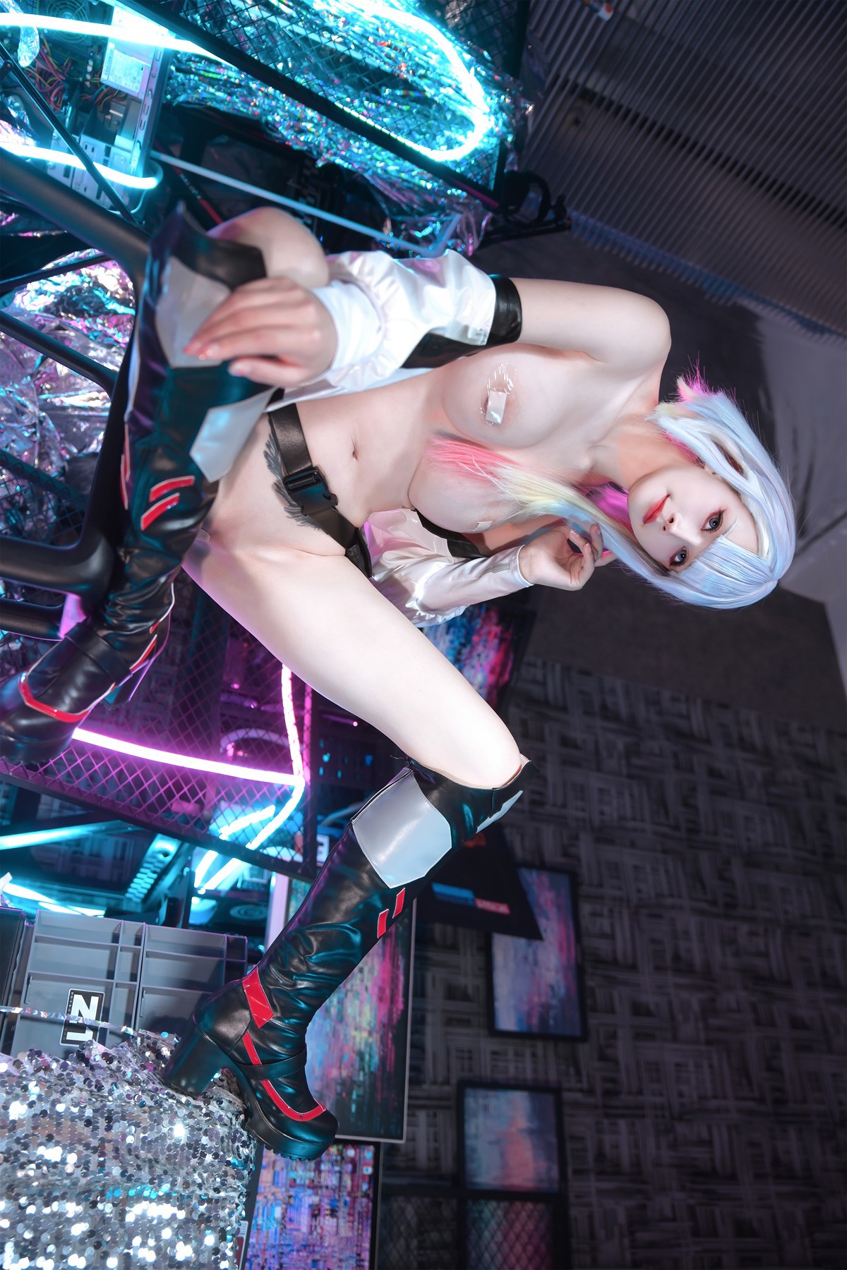 Cosplay 鹿八岁 赛博朋克：边缘行者 露西(25)