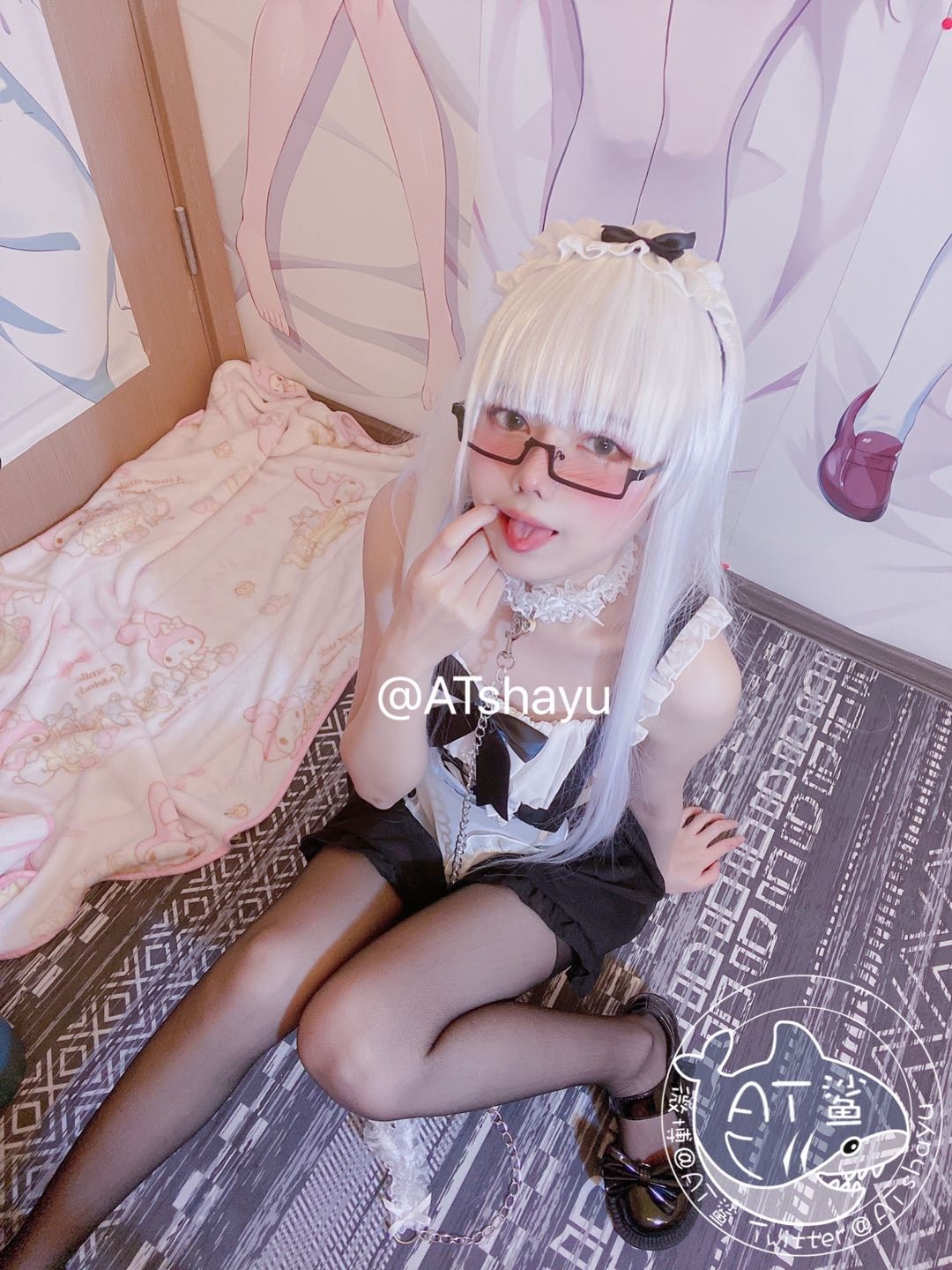 AT鲨 - 女仆开档袜 [43P-8MB]