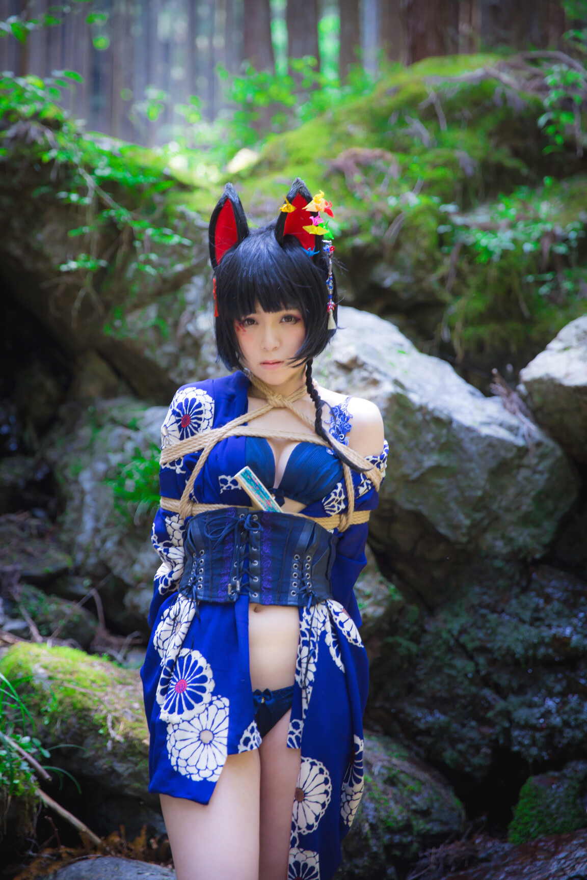 [BOKUKO] 媒体聖女 縛狐 Tied Fox(32)