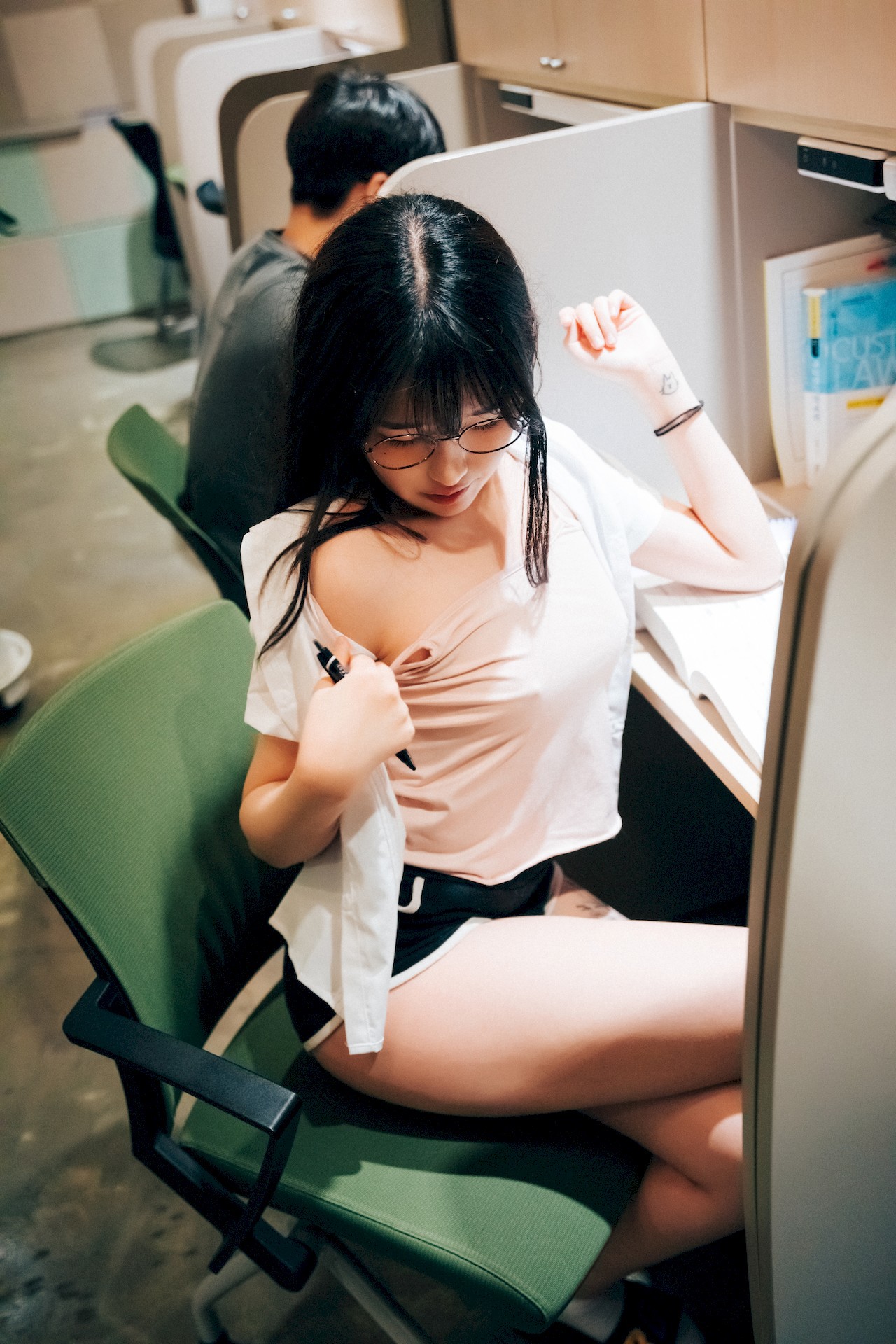 Sonson 손손, [Loozy] Reading Room Set.01(21)