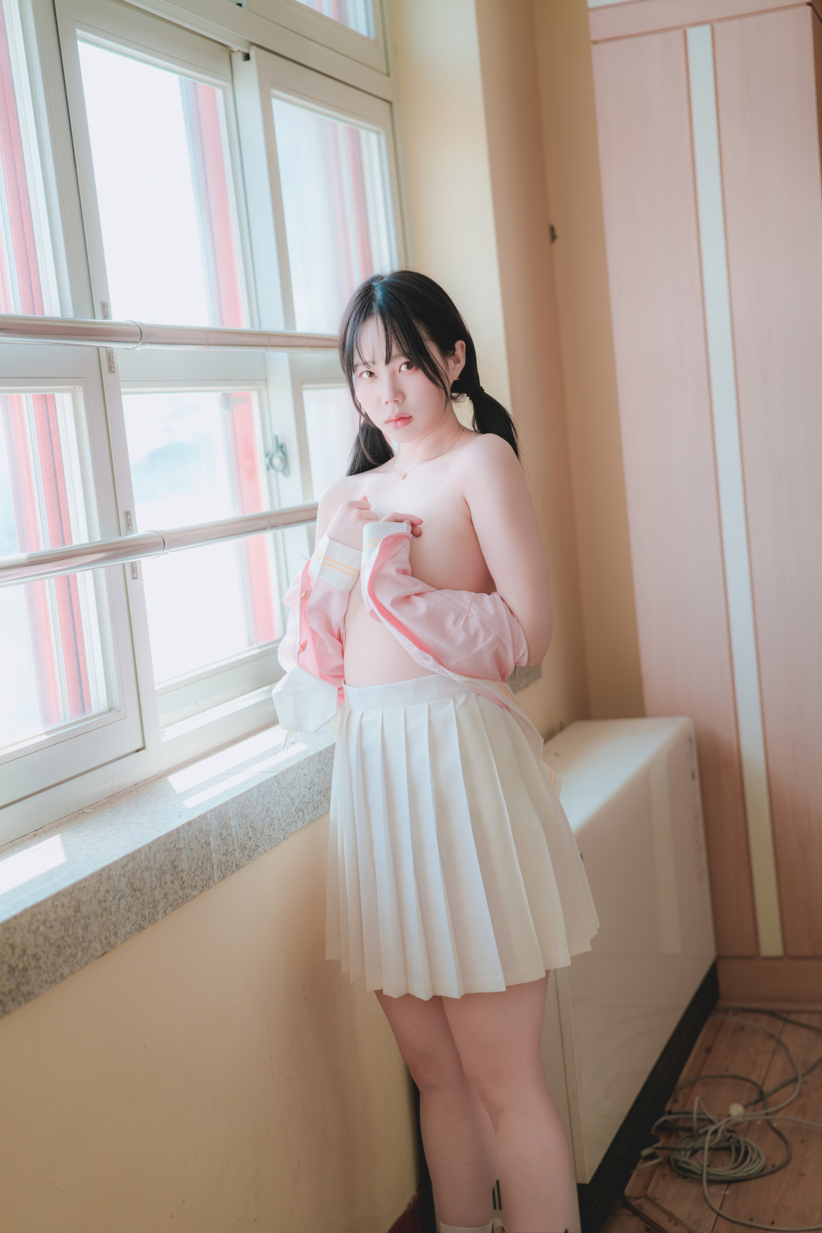 Myua 뮤아, Photobook &#8220;Pure&#8221;(12)