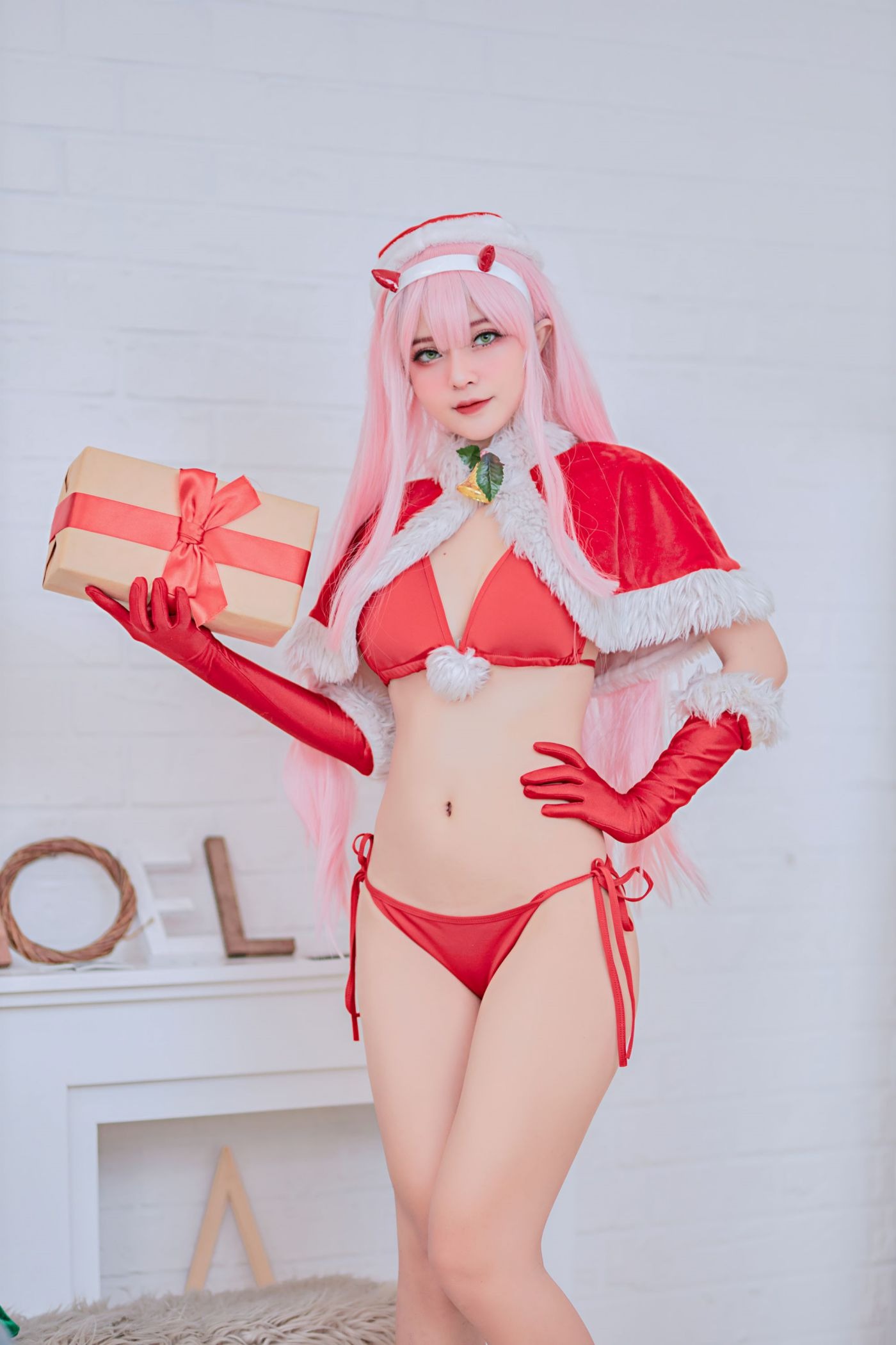 Azami - Zero Two Xmas
