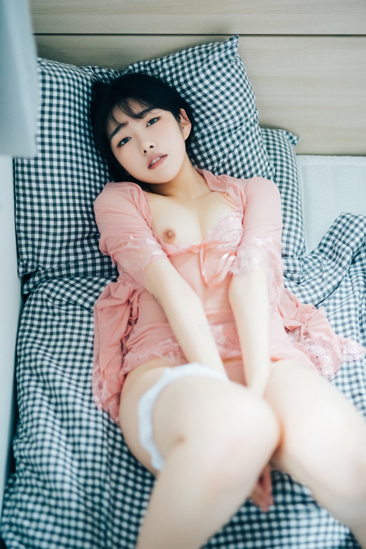 Sonson 손손, [Loozy] Date at home (+S Ver) Set.02(26)