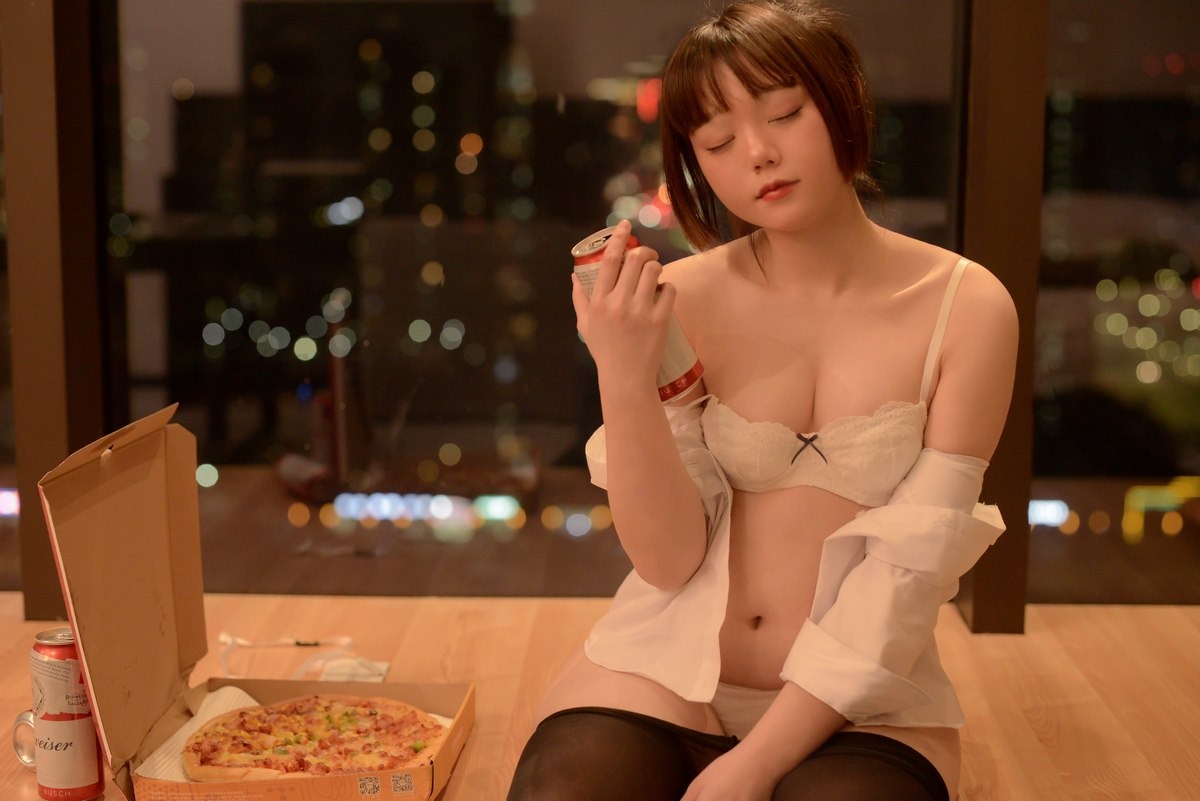[福利姬]きょう肉肉 - 酔っぱらいのOLさん [51P+1V](33)