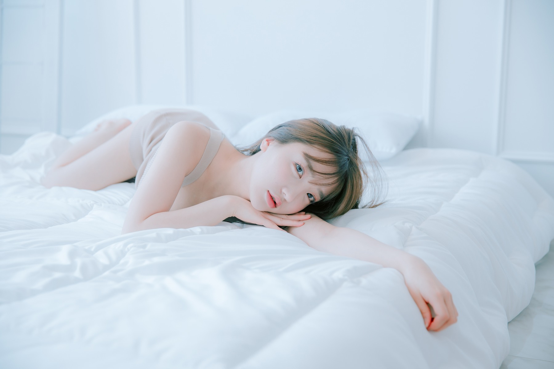 Son Yeeun 손예은, [JOApictures] Son Ye-Eun (손예은) x JOA 20. APR Vol.1 &#8211; Set.01(5)