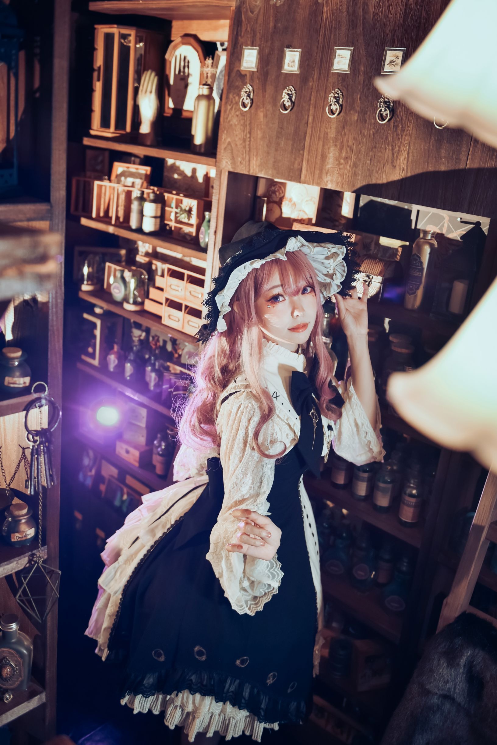 10 Witch Time [47P-162MB](10)