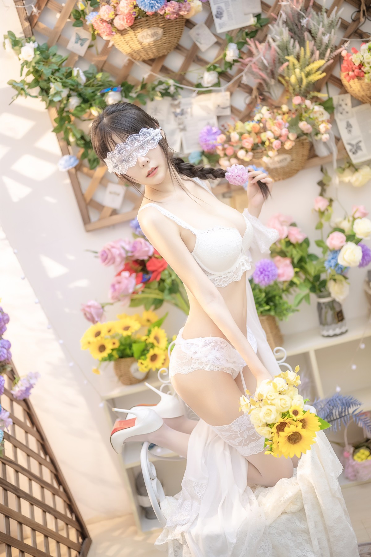 香草喵露露写真 Cosplay 白色玫瑰(29)