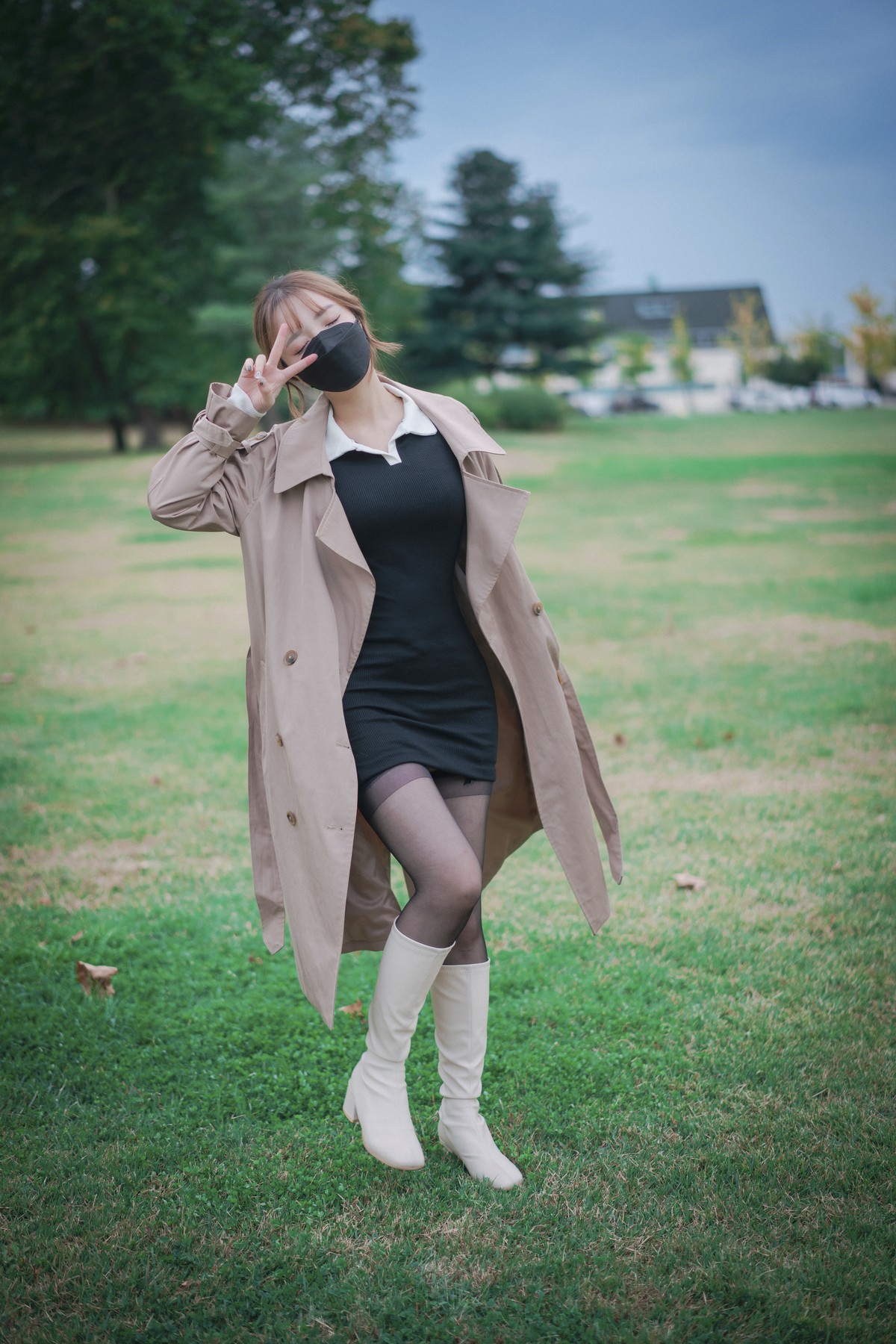 Son Yeeun 손예은, [LOOZY] A Snap of Intimacy Set.02(13)
