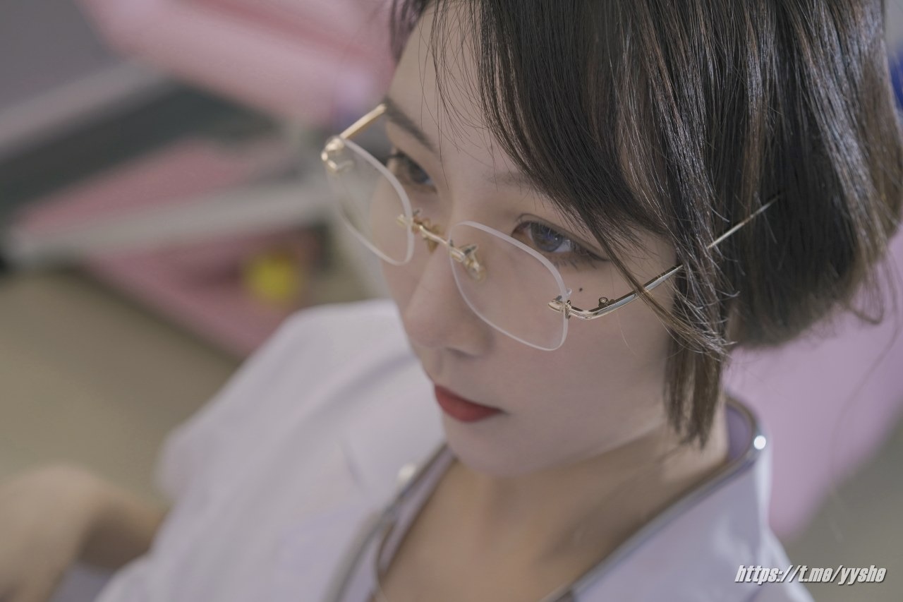 云溪溪 - 奶桃 N47医护 [80P+1V](11)