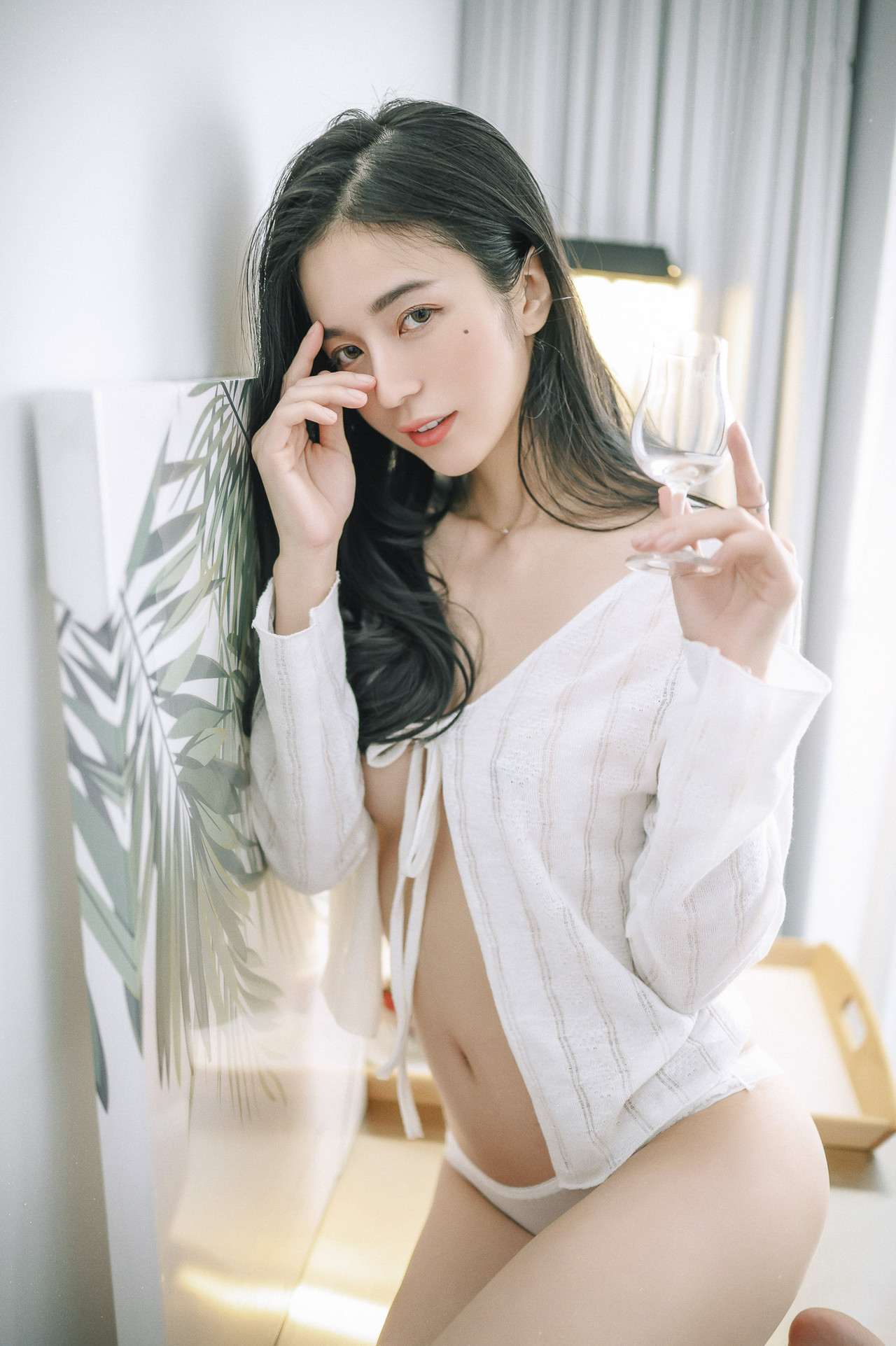 JVID精品 超仙辰辰 💕 仙女下凡玩遊戲輸了，成為任你使喚、讓你舒服的一日女友，隱藏版更多超性感畫面唷！(35)