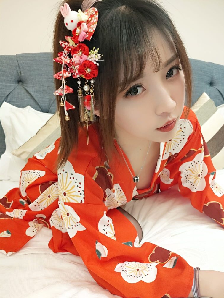 小女巫露娜-和服桃心黑色长筒袜[44P](17)