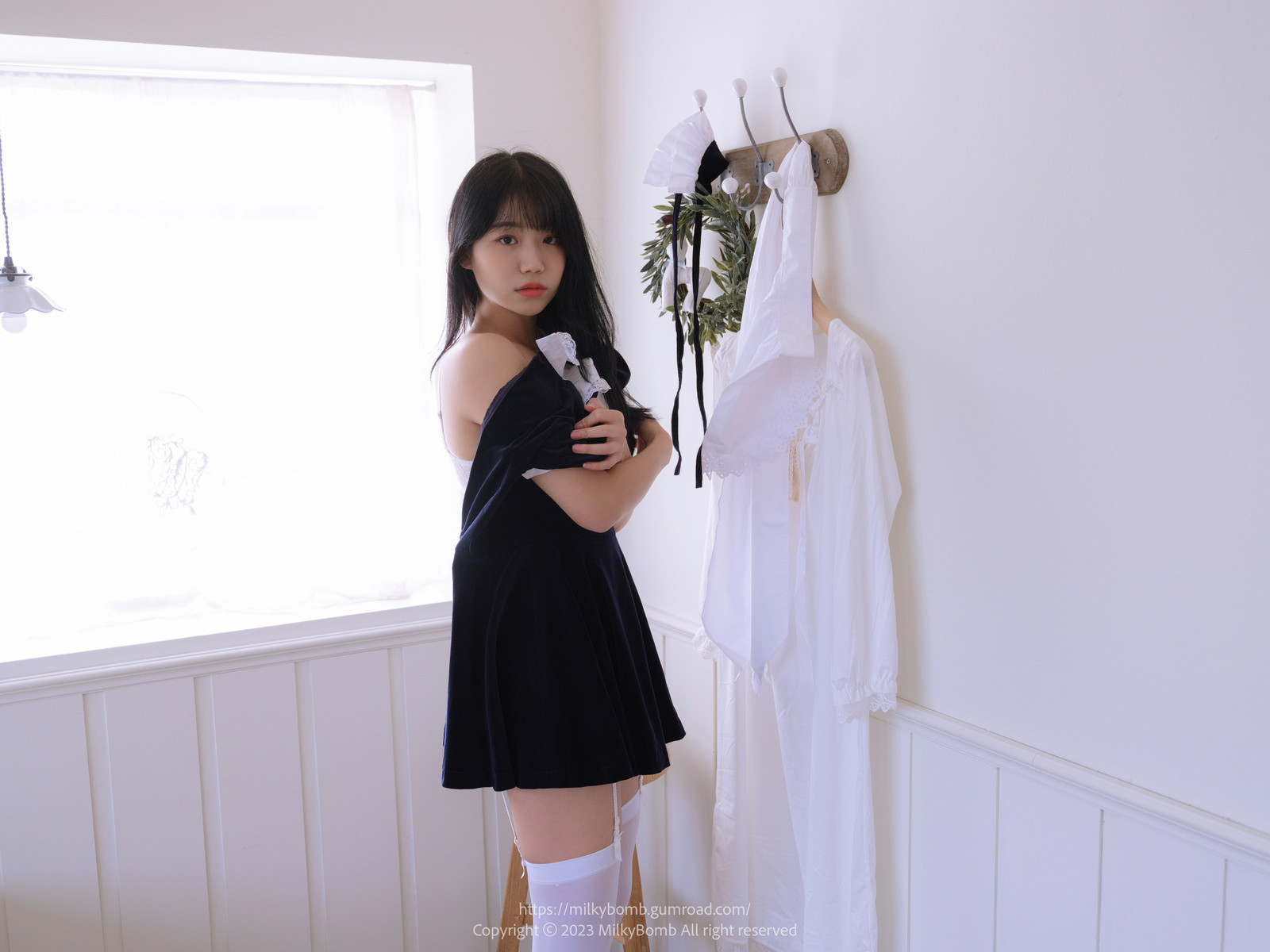 Yui 유이, [MilkyBomb] Maid Set.01(63)
