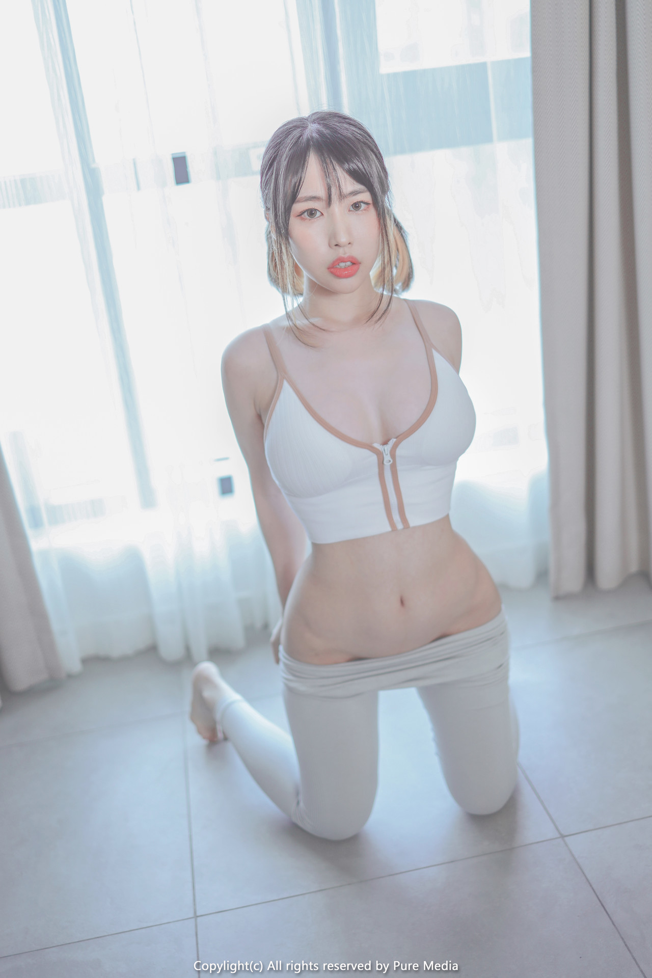Uhye 이유혜, [PURE MEDIA] Vol.103 누드 디지털화보 Set.01(13)