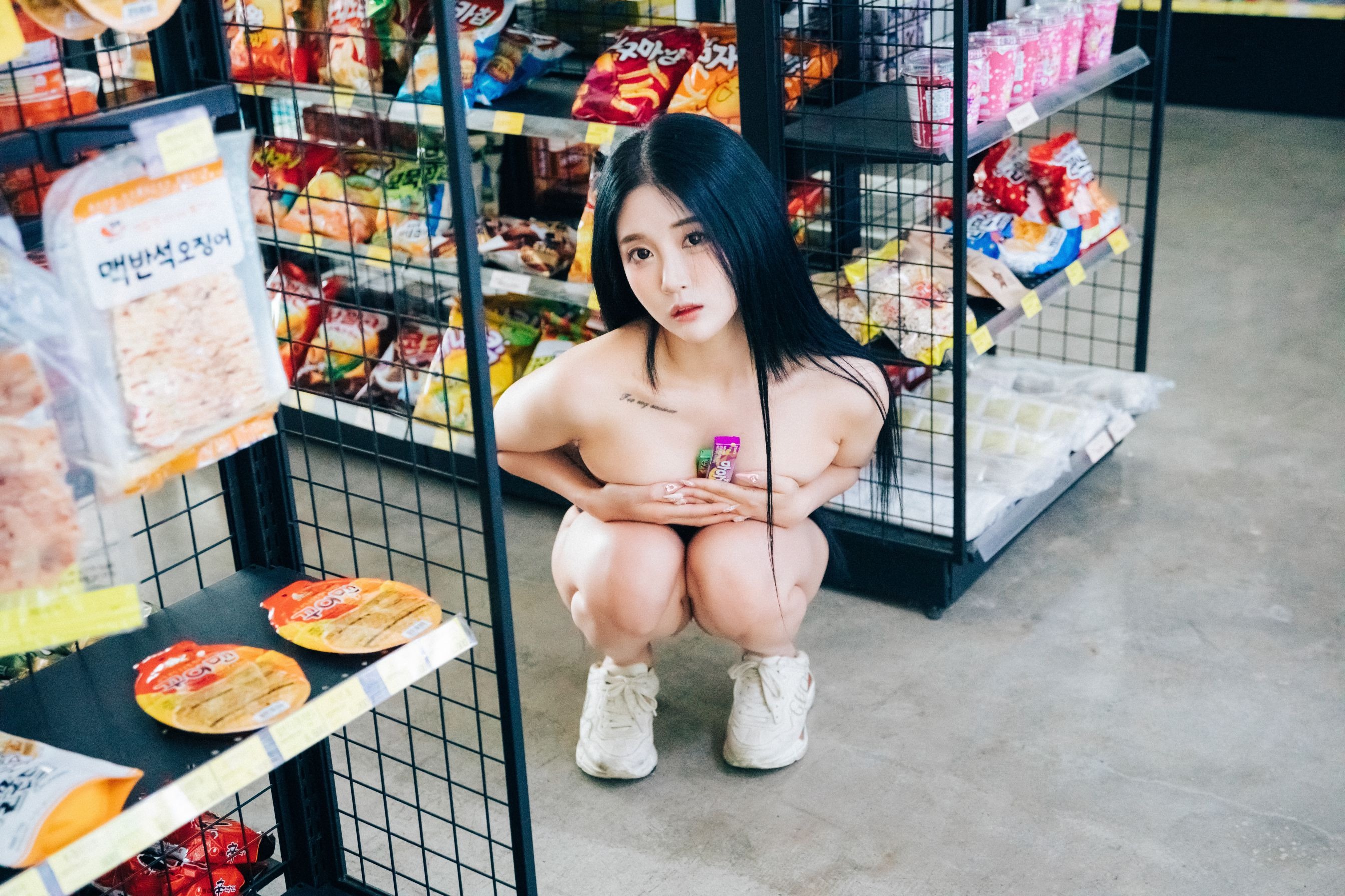 [Loozy] bomi Part Timer [124P-0.99GB](17)