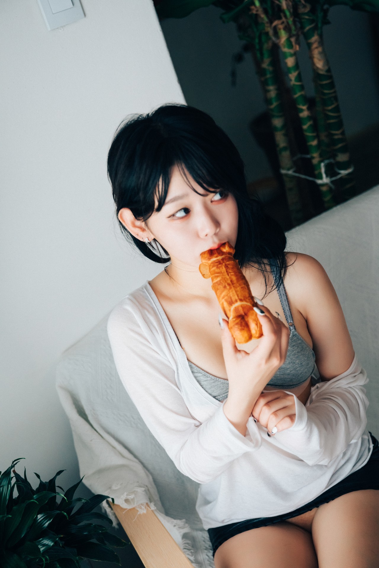 ZIA.Kwon 권지아, [Loozy] XXX Trip Set.02(46)
