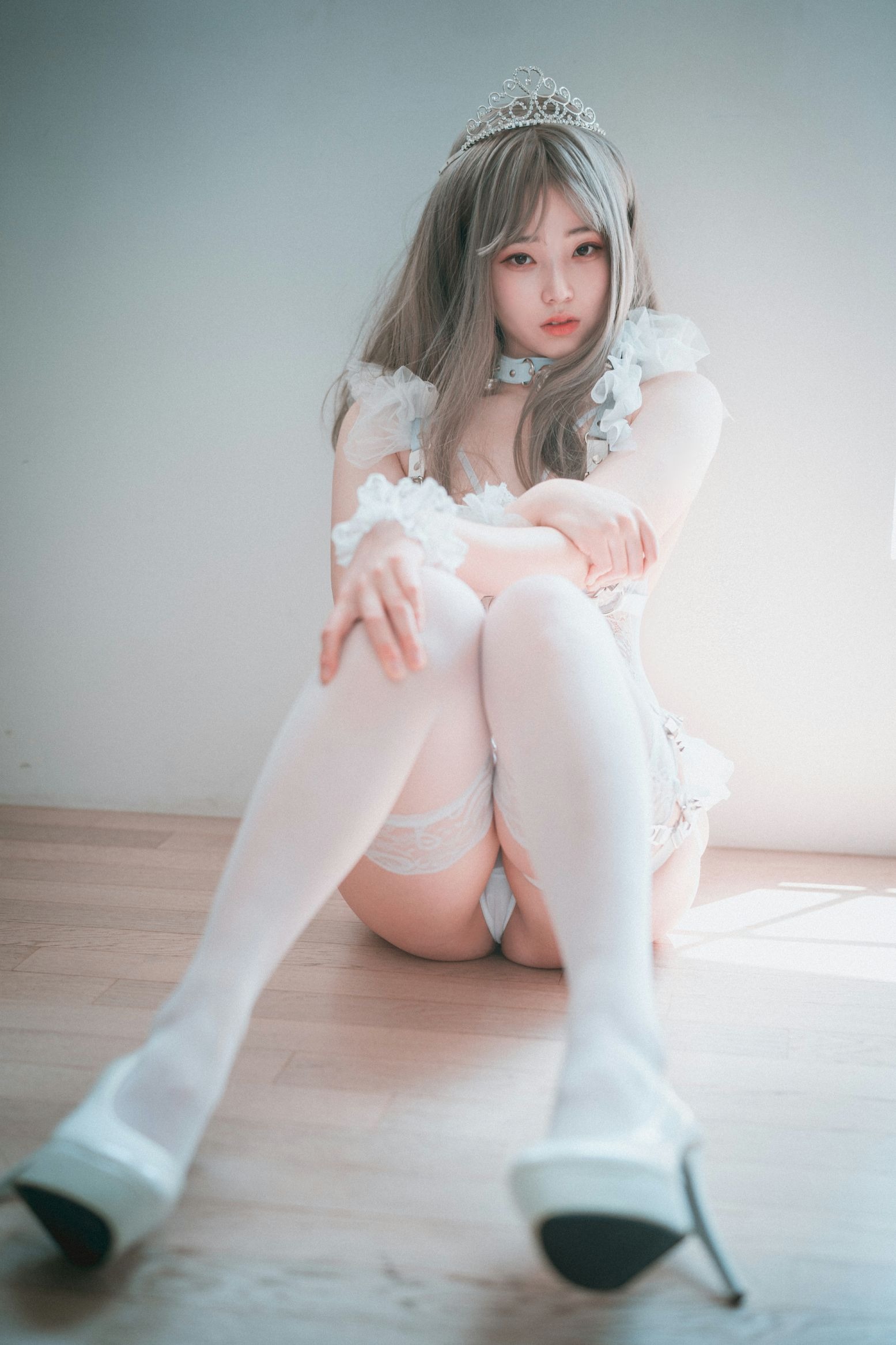 Bambi밤비 -  Reine de Blanc (A-side)(75)