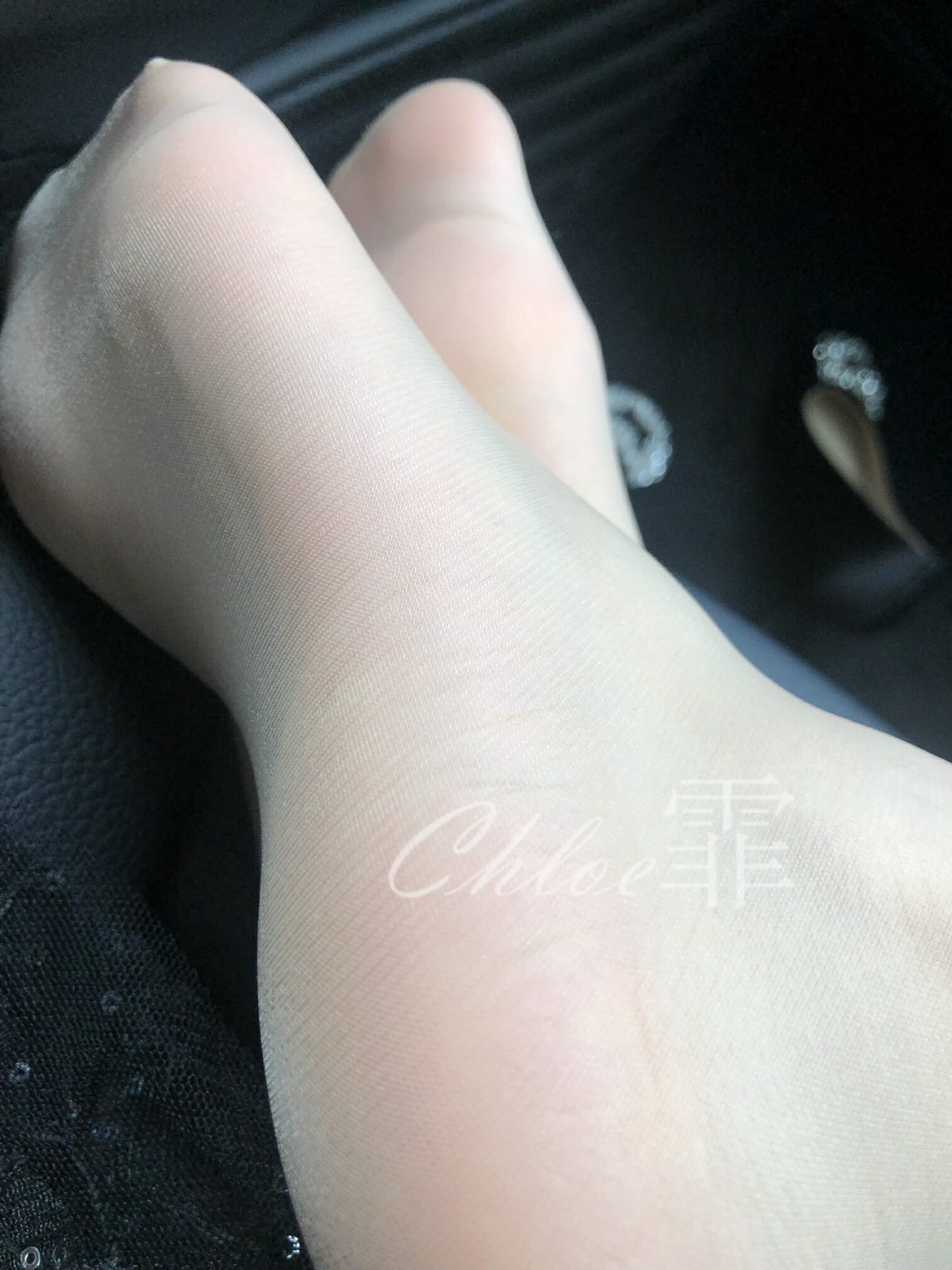 霏霏-20191028 网红套装 艾美酒店肉丝黑丝[101P](4)