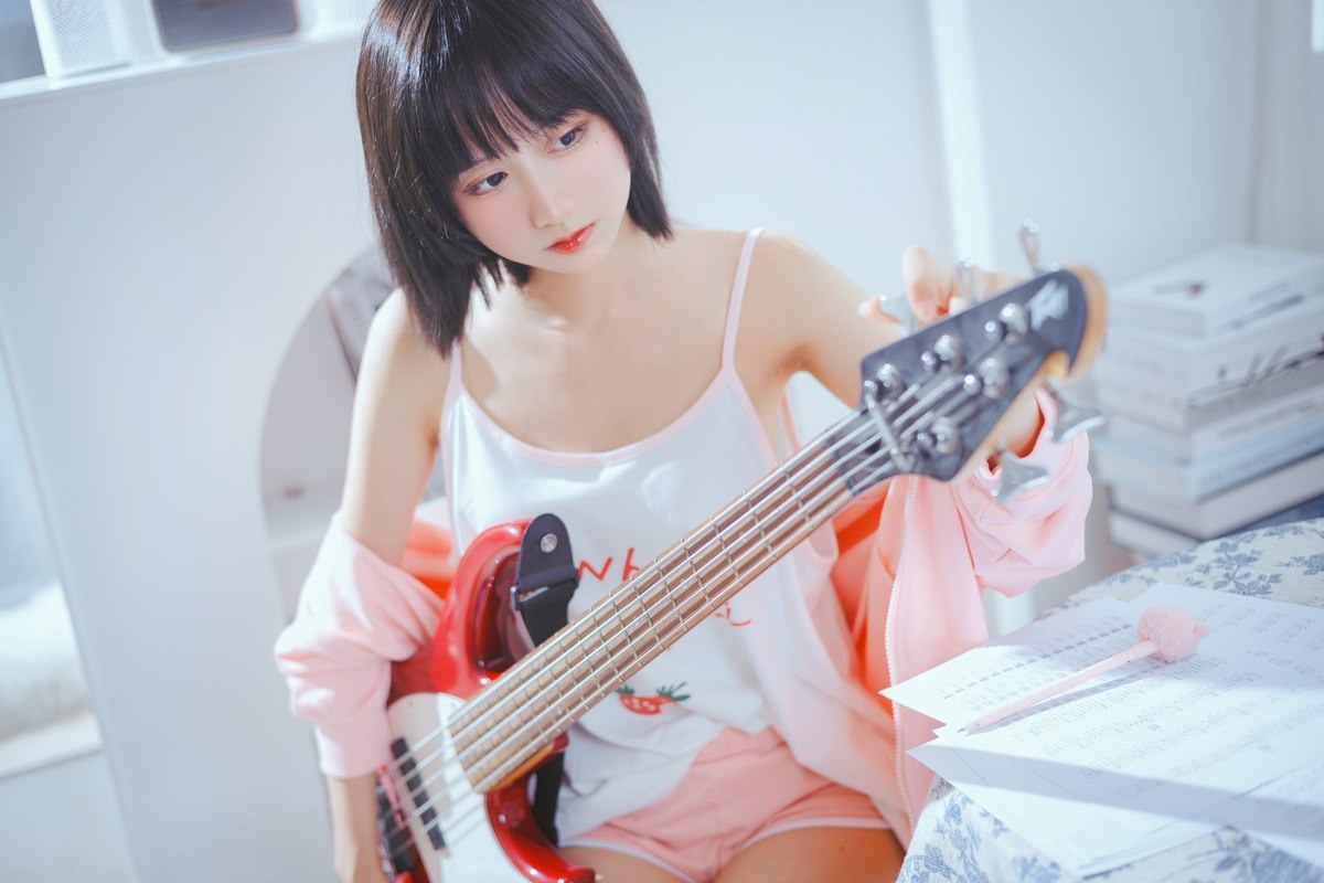 [Cos]木绵绵 - 贝斯与妹妹 [53P](51)