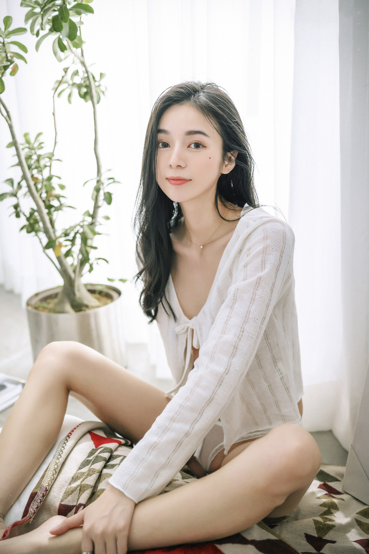JVID精品 超仙辰辰 💕 仙女下凡玩遊戲輸了，成為任你使喚、讓你舒服的一日女友，隱藏版更多超性感畫面唷！(24)