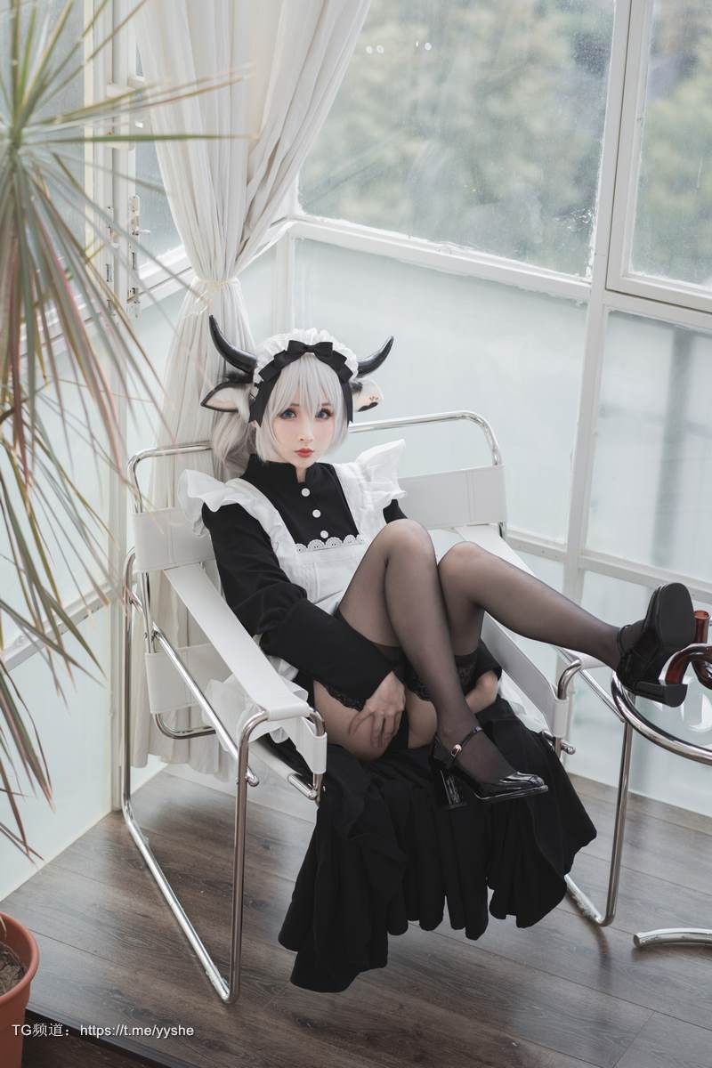 [Cos]凉凉子 - 牛奶女仆[45p](12)