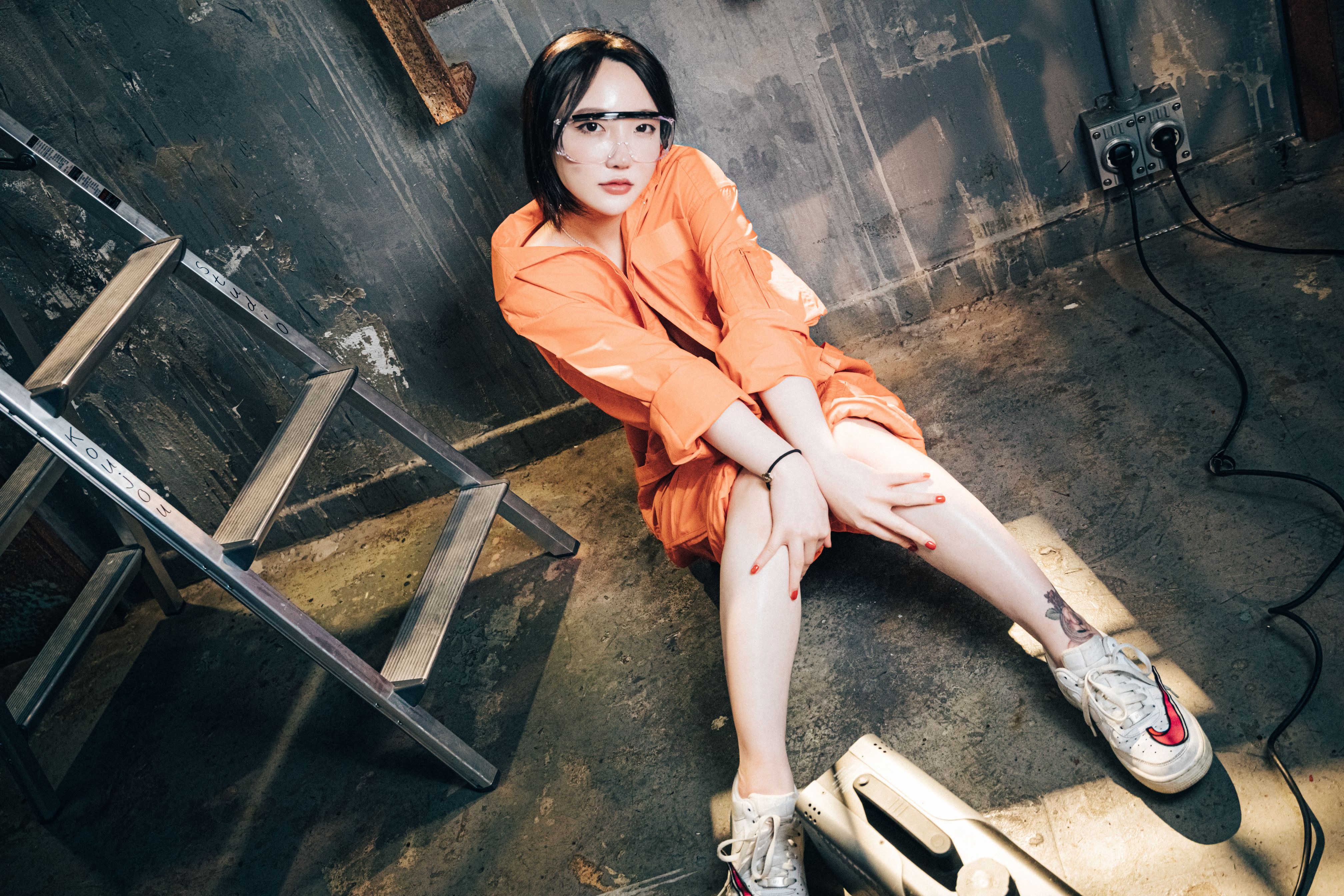 孫樂樂 - [Loozy] Son Ye-Eun (손예은) - Where Are My Tools [86P-1.89GB](28)