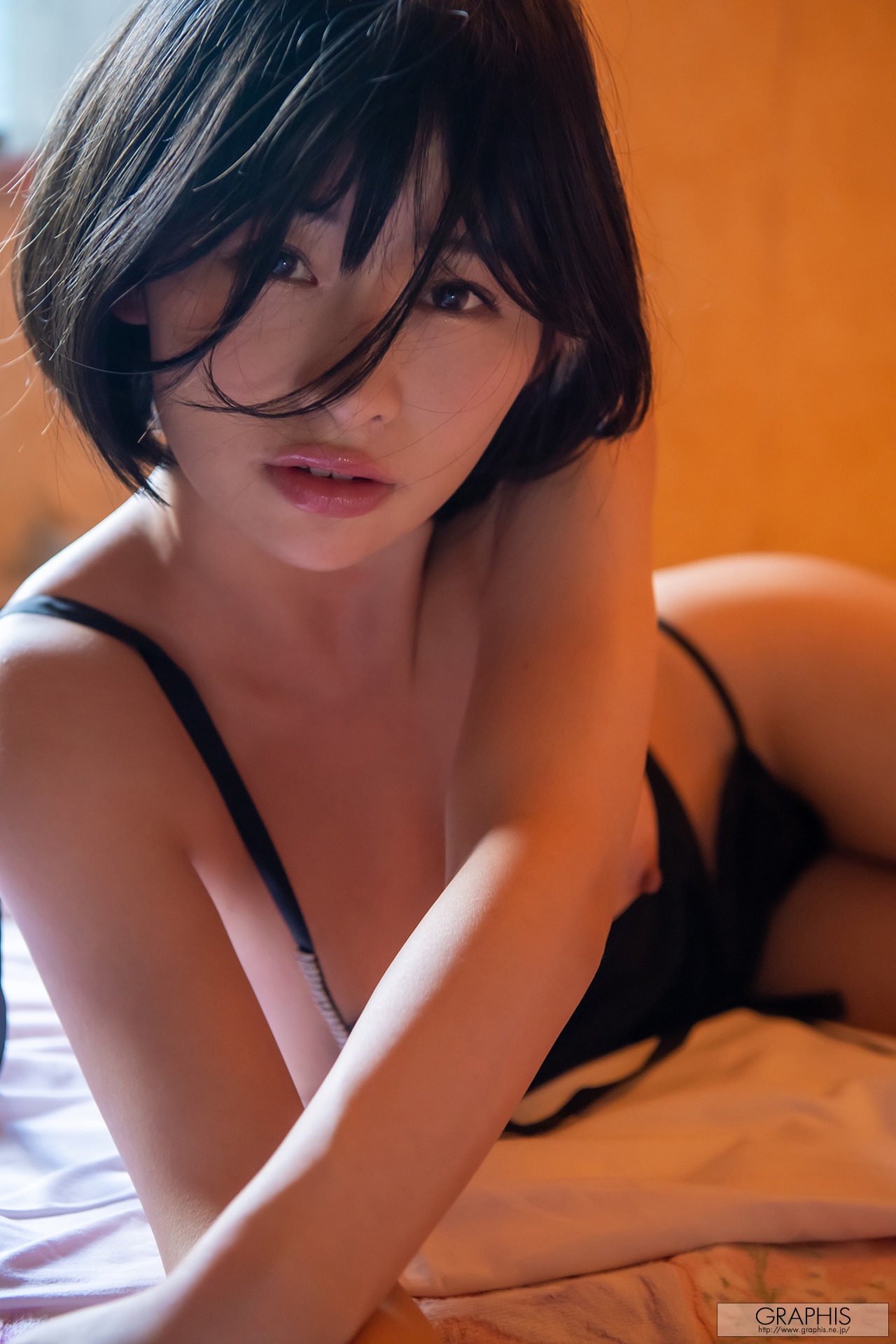 [Graphis] Gals – Mei Miyajima 宮島めい blooming  141P(120)