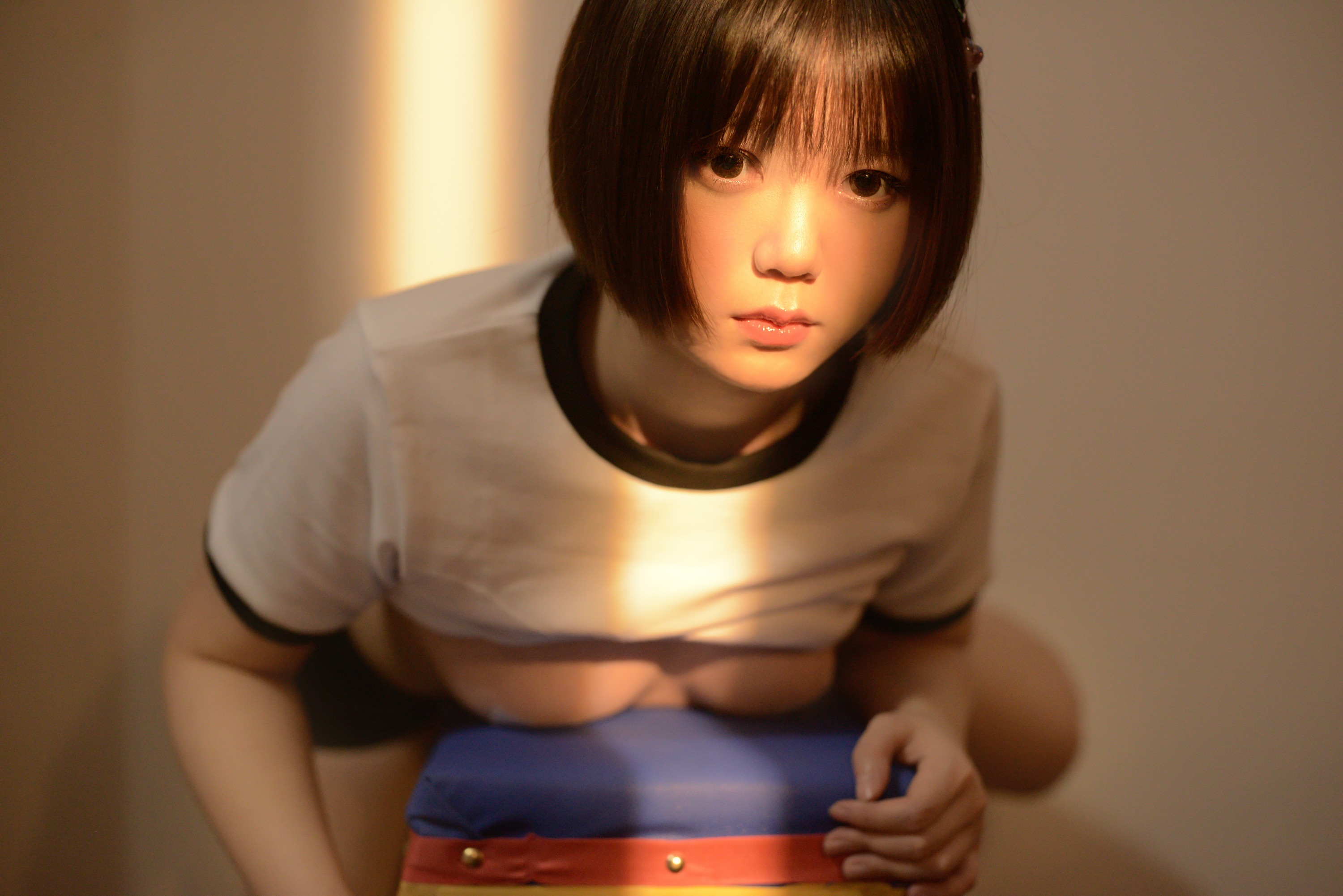 [福利姬]きょう肉肉 - スポーツ倉庫でロック[51P+1V](9)