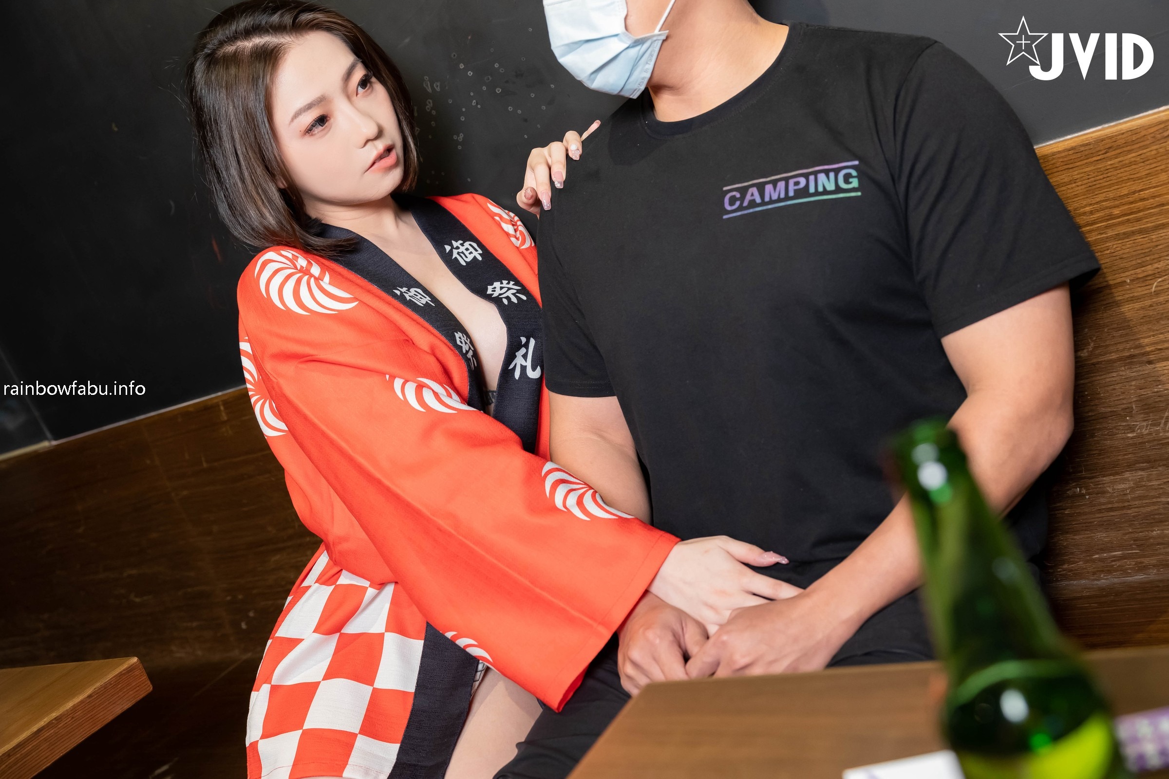 雅婕+婕咪情侣交换4P【男友生日招待却成为淫乱的开始 只要忍耐不射就免费招待】(119)