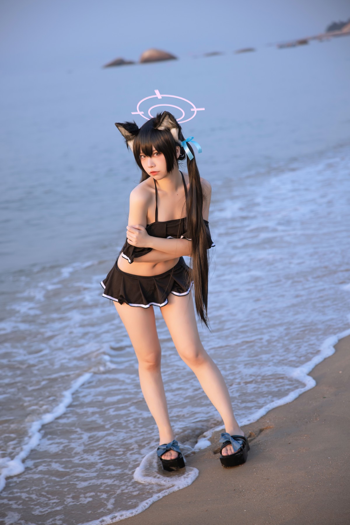 Cosplay G44不会受伤 碧蓝档案 黑見芹香 海边泳装(13)
