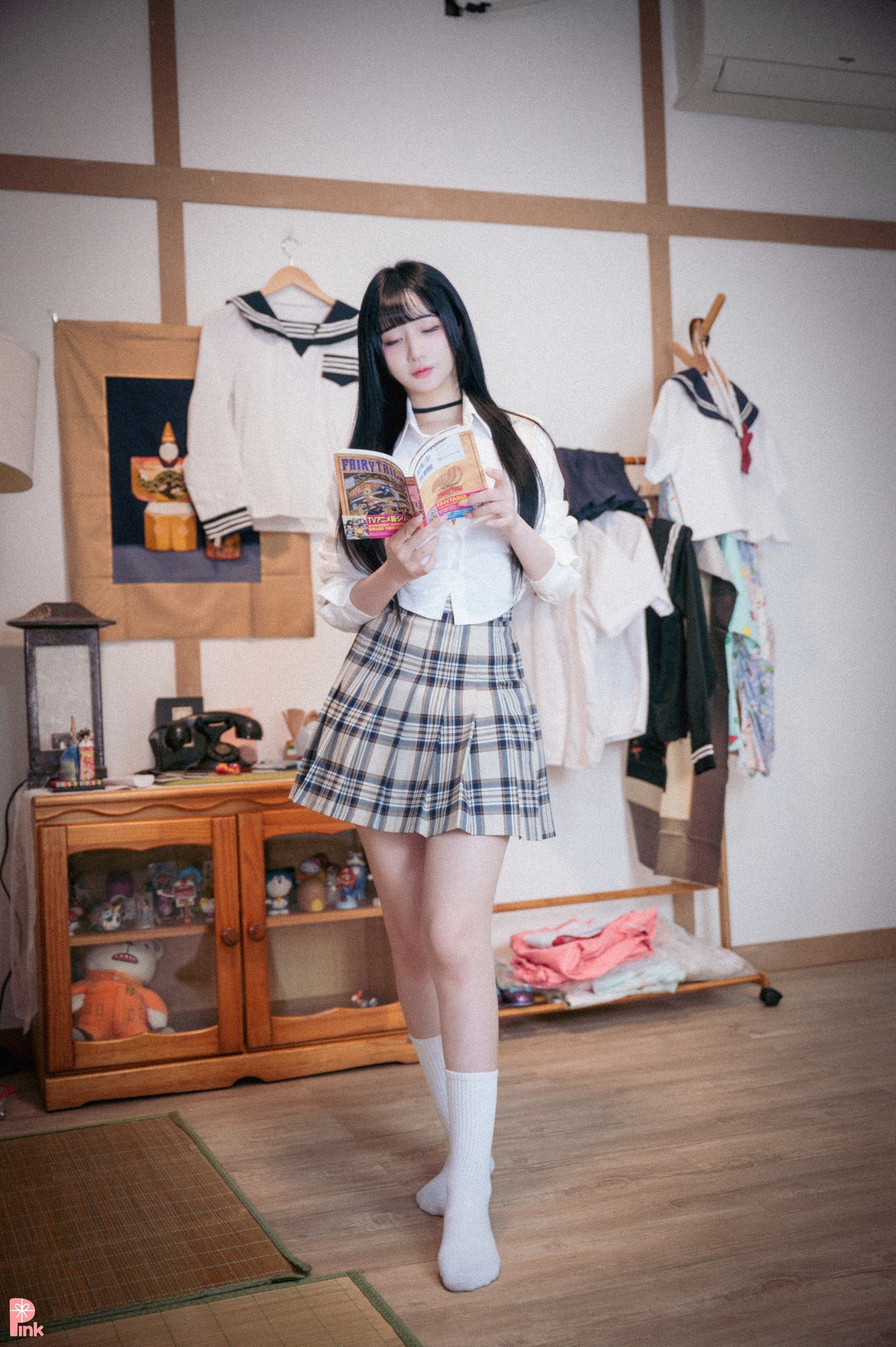 Han Jina 한지나, [PINK] 지나의 교복 생활 (Bright Ver)(36)