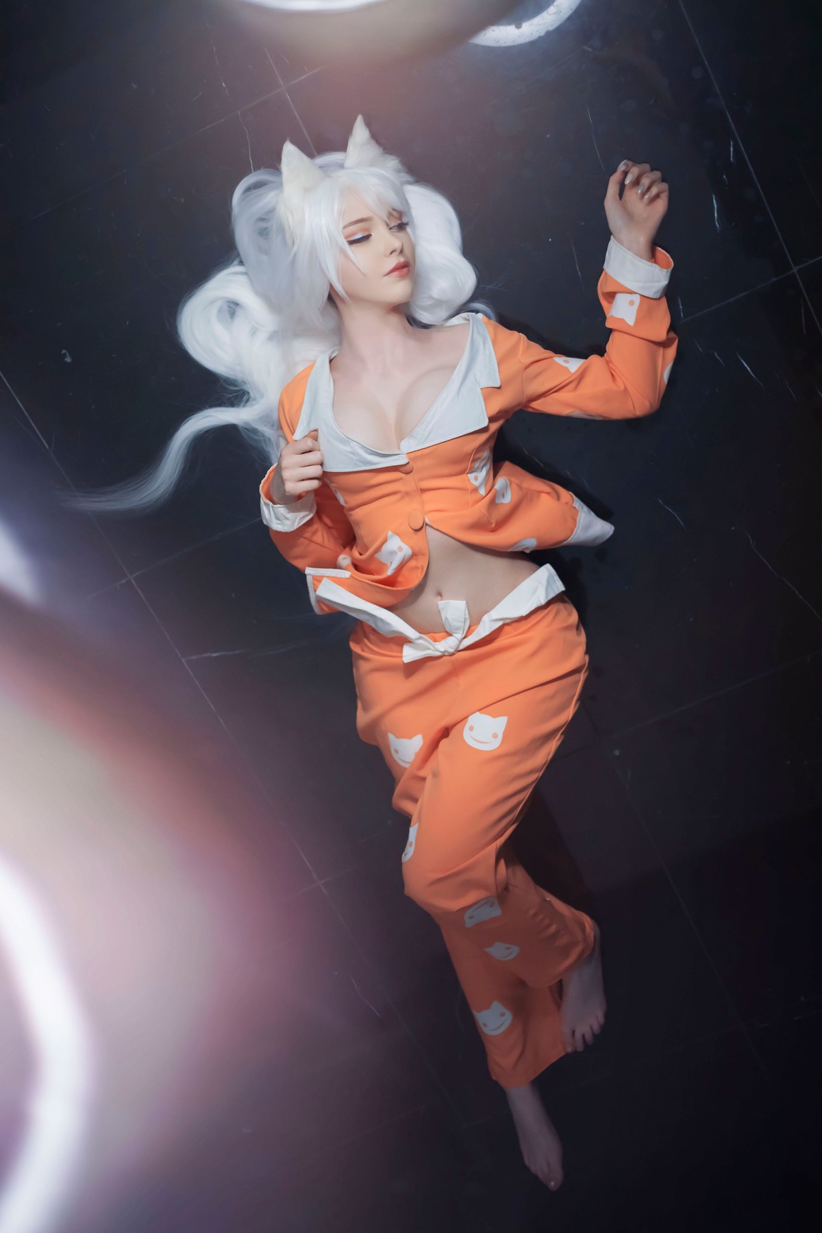 Cosplay Sayathefox 白毛狐狸 浴室诱惑(6)