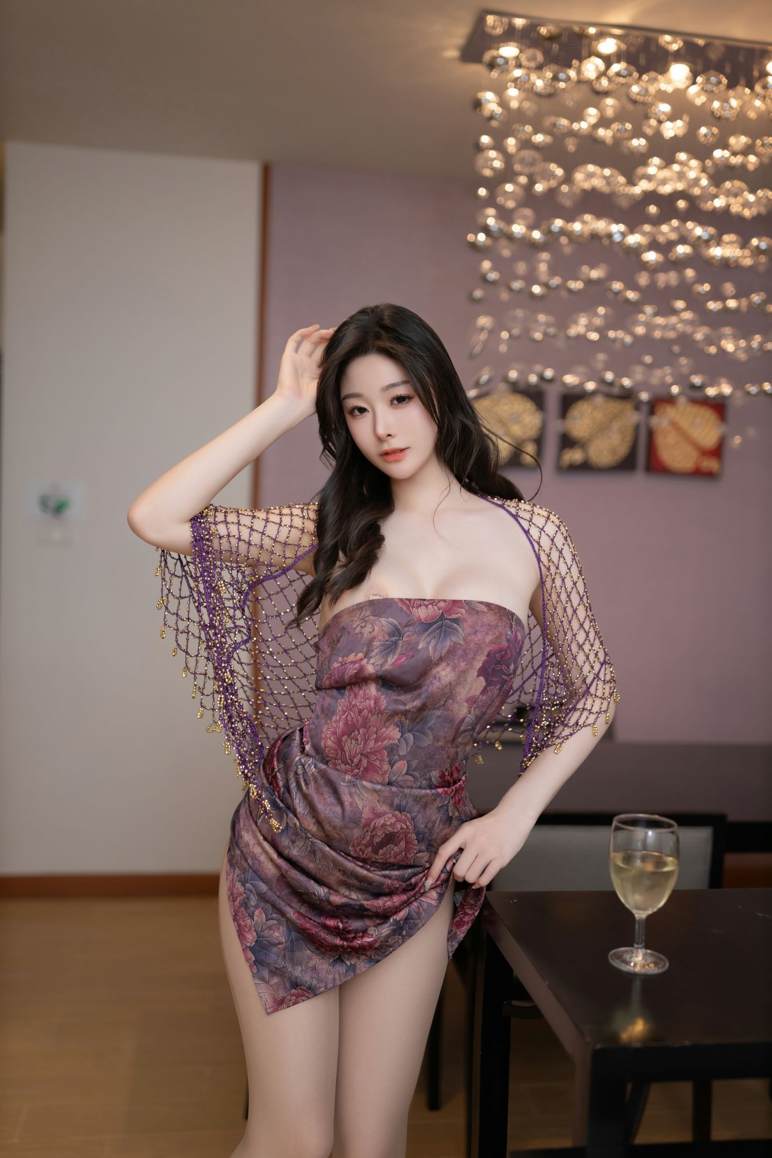 是小逗逗 – 花裙(2)