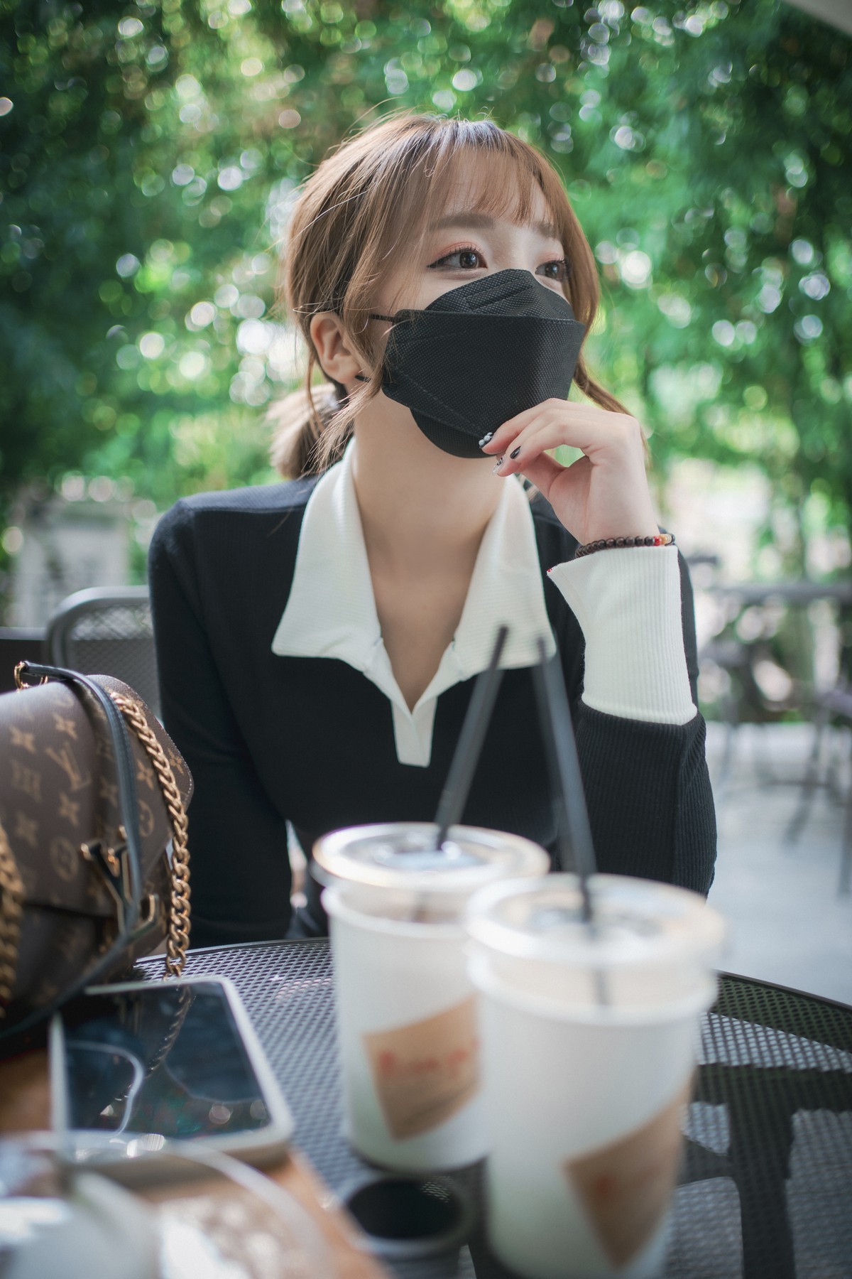 Son Yeeun 손예은, [LOOZY] A Snap of Intimacy Set.02(17)