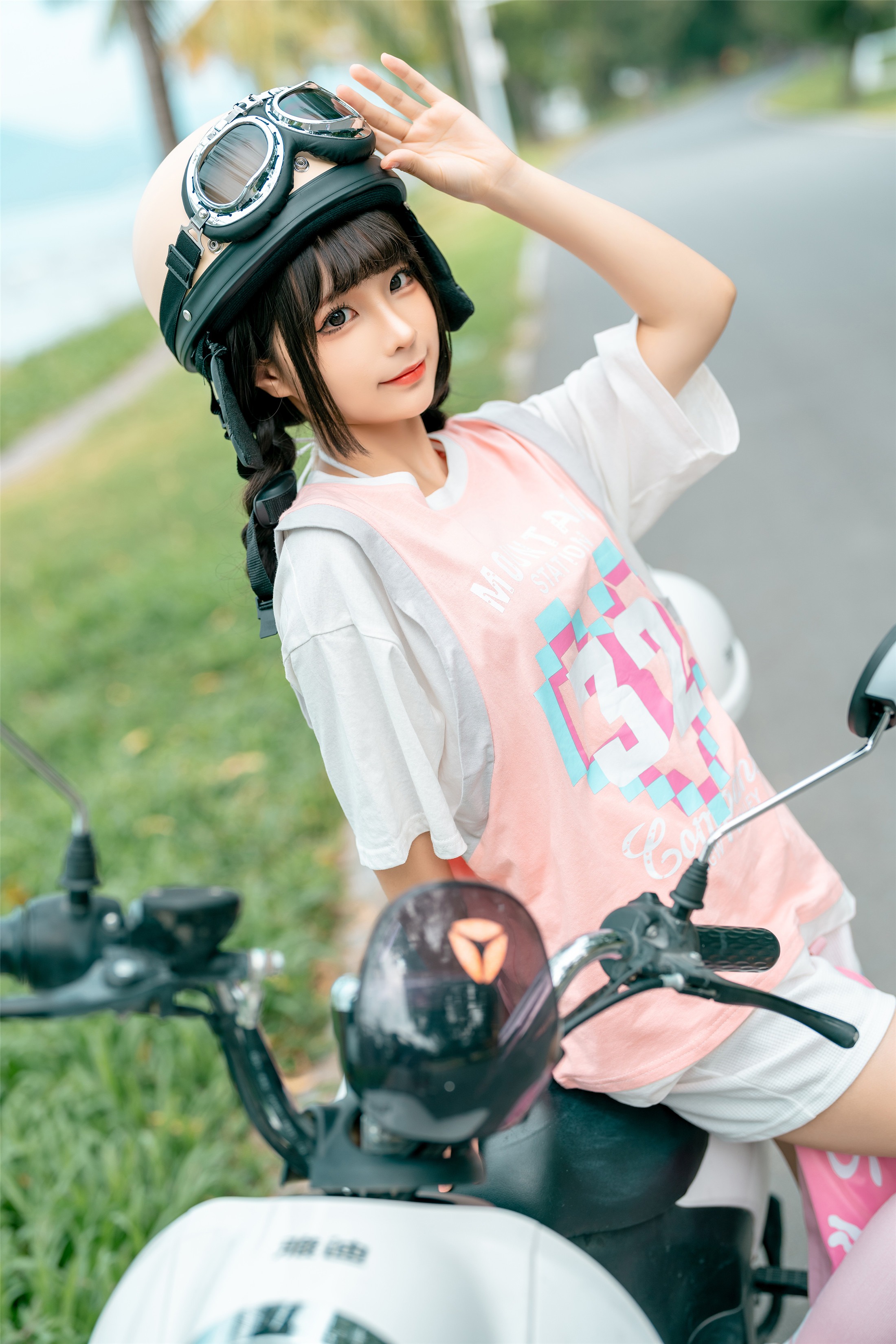 蠢沫沫  - Electric Car 120P(77)