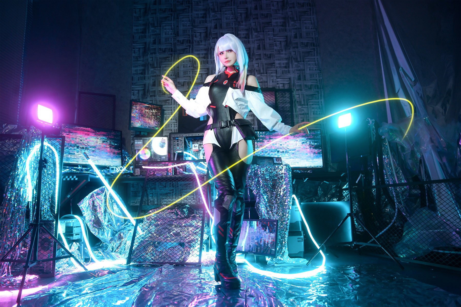 Cosplay 鹿八岁 赛博朋克：边缘行者 露西(8)