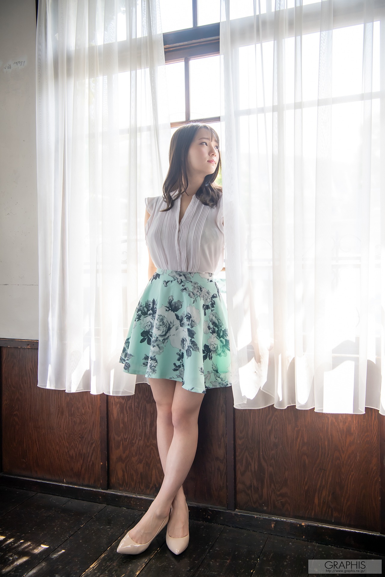[Graphis] First Gravure – Uta Hayano はやのうた 141P(18)