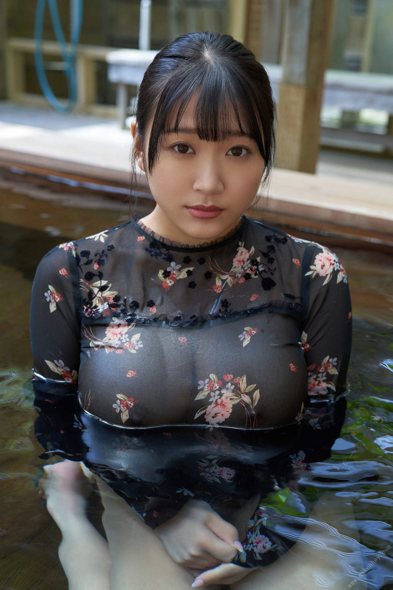 Hana Himesaki 姫咲はな, ＦＲＩＤＡＹデジタル写真集 「はなのヒメゴト」 Set.03
