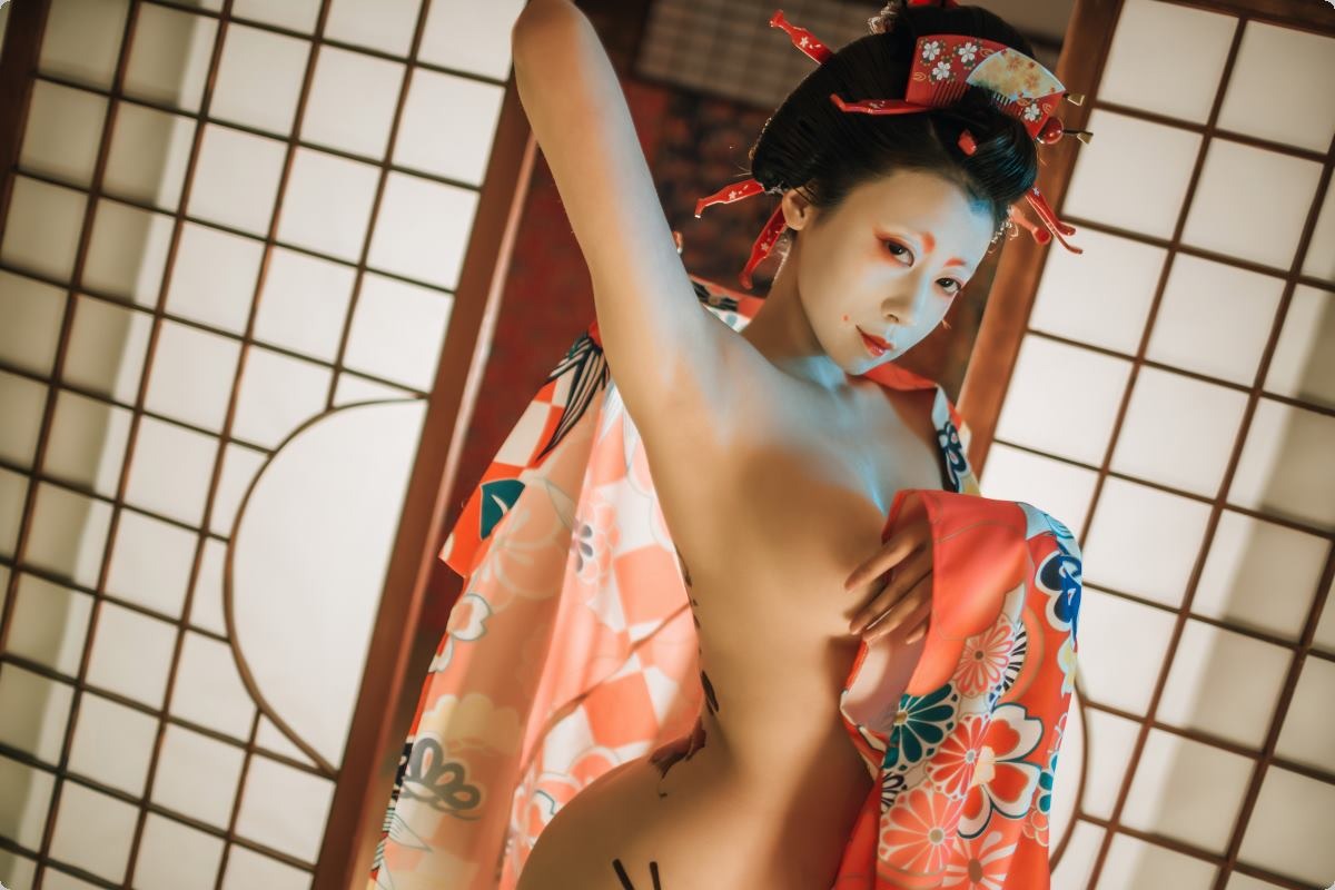 [Cos]奈汐酱 -艺妓[39P](25)