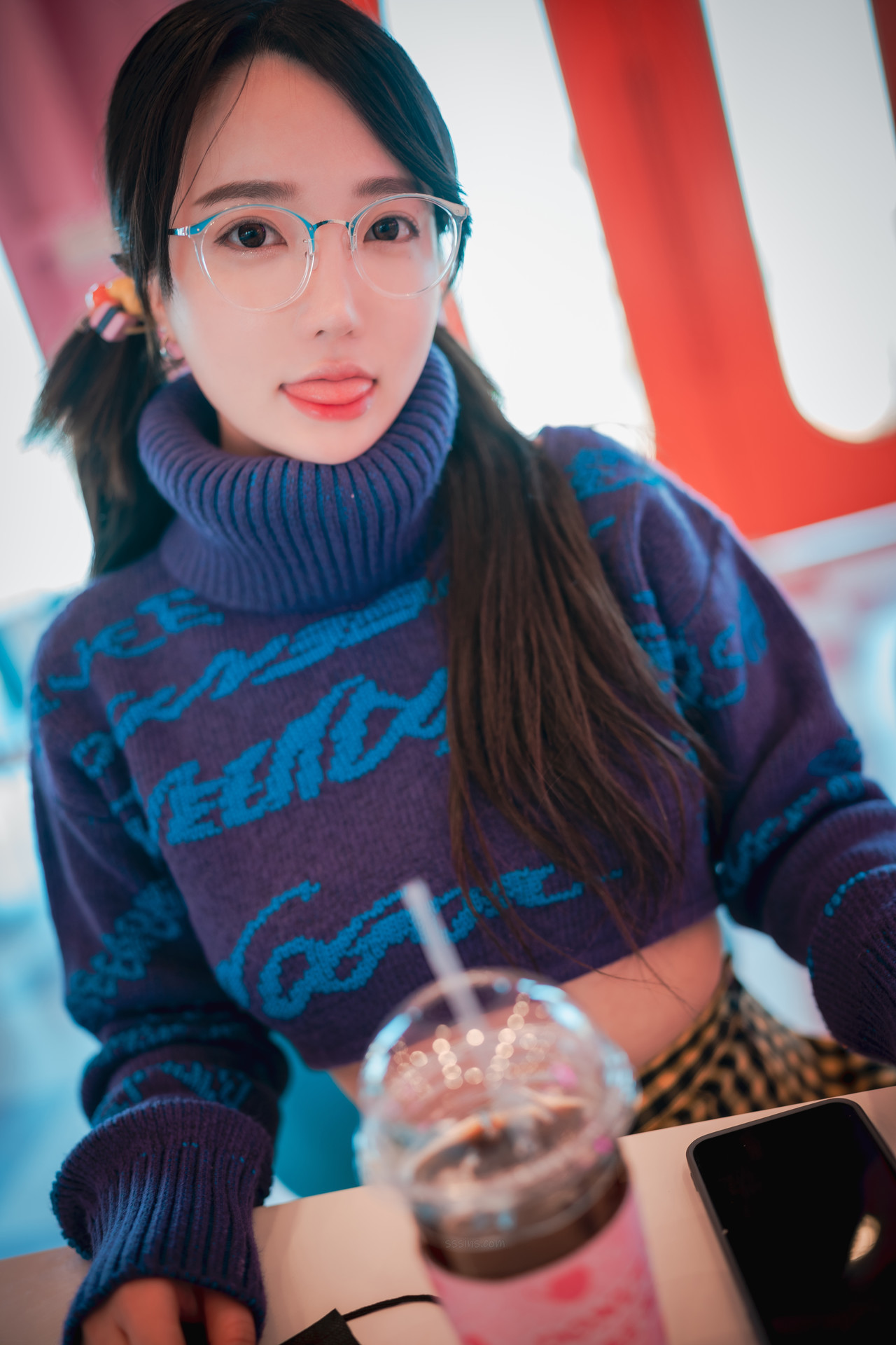 Son Yeeun 손예은, [DJAWA] Early Spring Walk in March Vol.2 (+S.Ver) Set.02