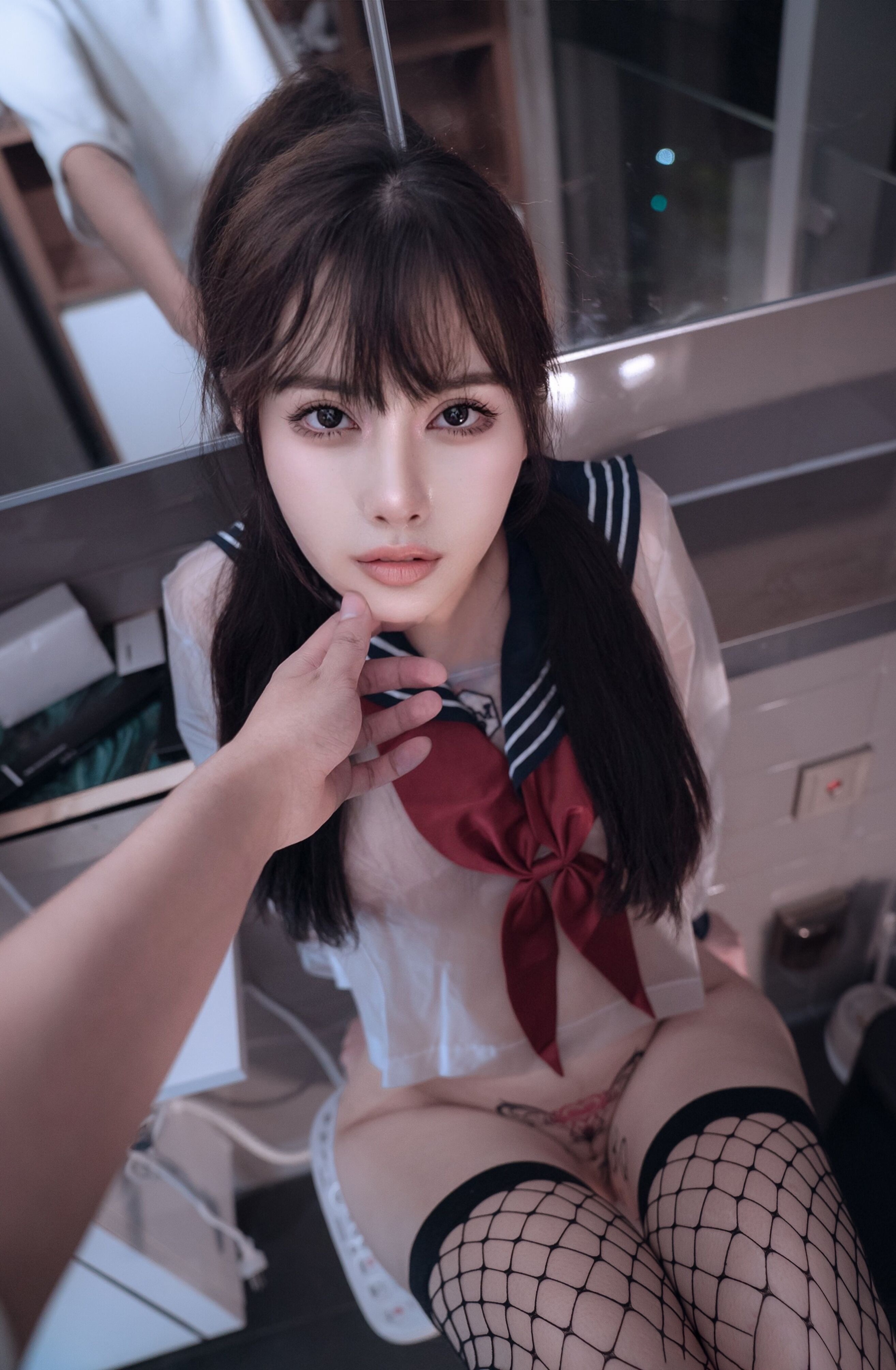 恋恋艾妮 jk [30P-106MB](3)