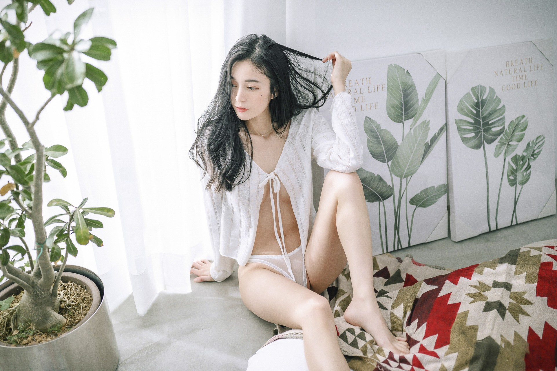 JVID精品 超仙辰辰 💕 仙女下凡玩遊戲輸了，成為任你使喚、讓你舒服的一日女友，隱藏版更多超性感畫面唷！(19)