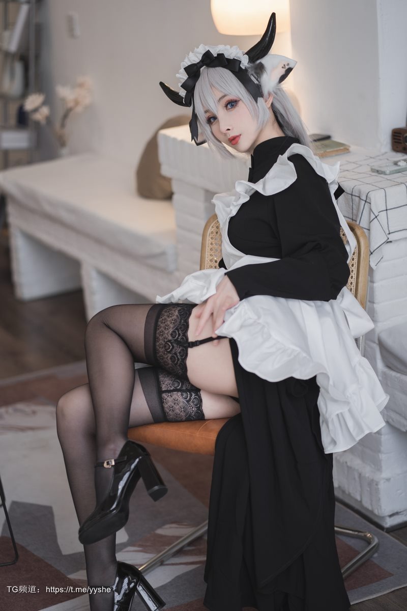 [Cos]凉凉子 - 牛奶女仆[45p](14)