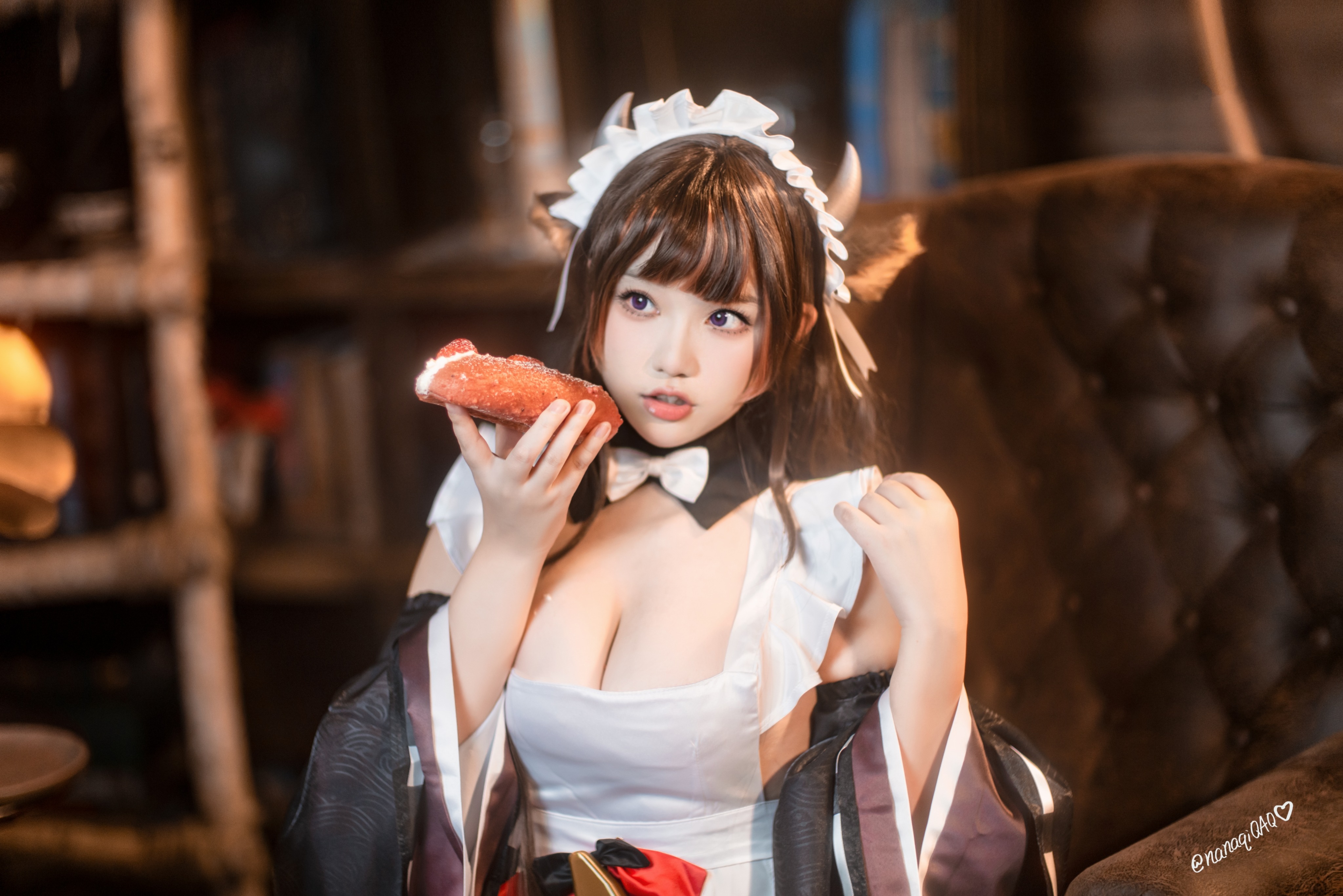 七七娜娜子 樫野牛牛女仆 [42P7V-363MB](2)