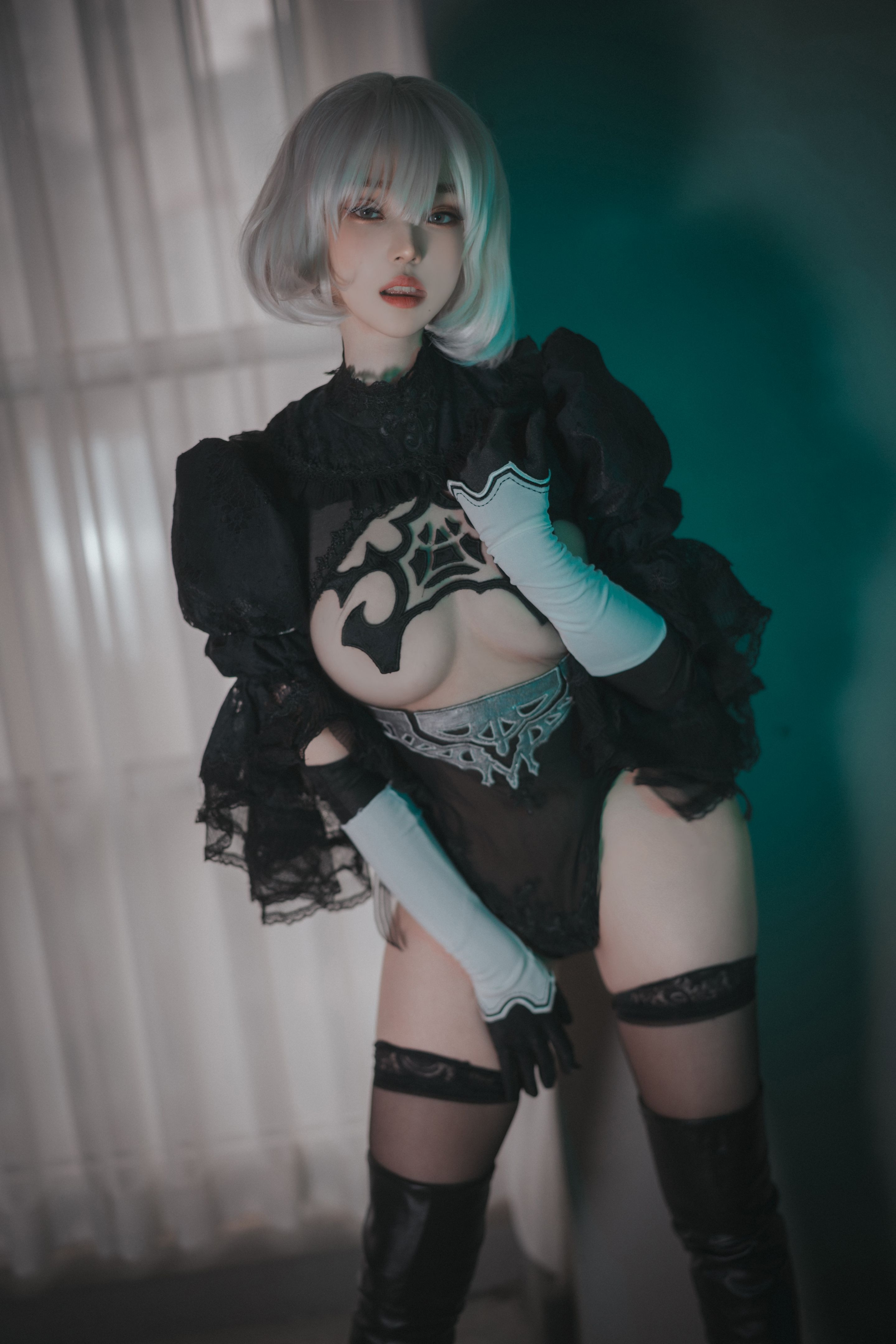 DJAWA Photo - Bambi (밤비) - La Rose NoirE 2B