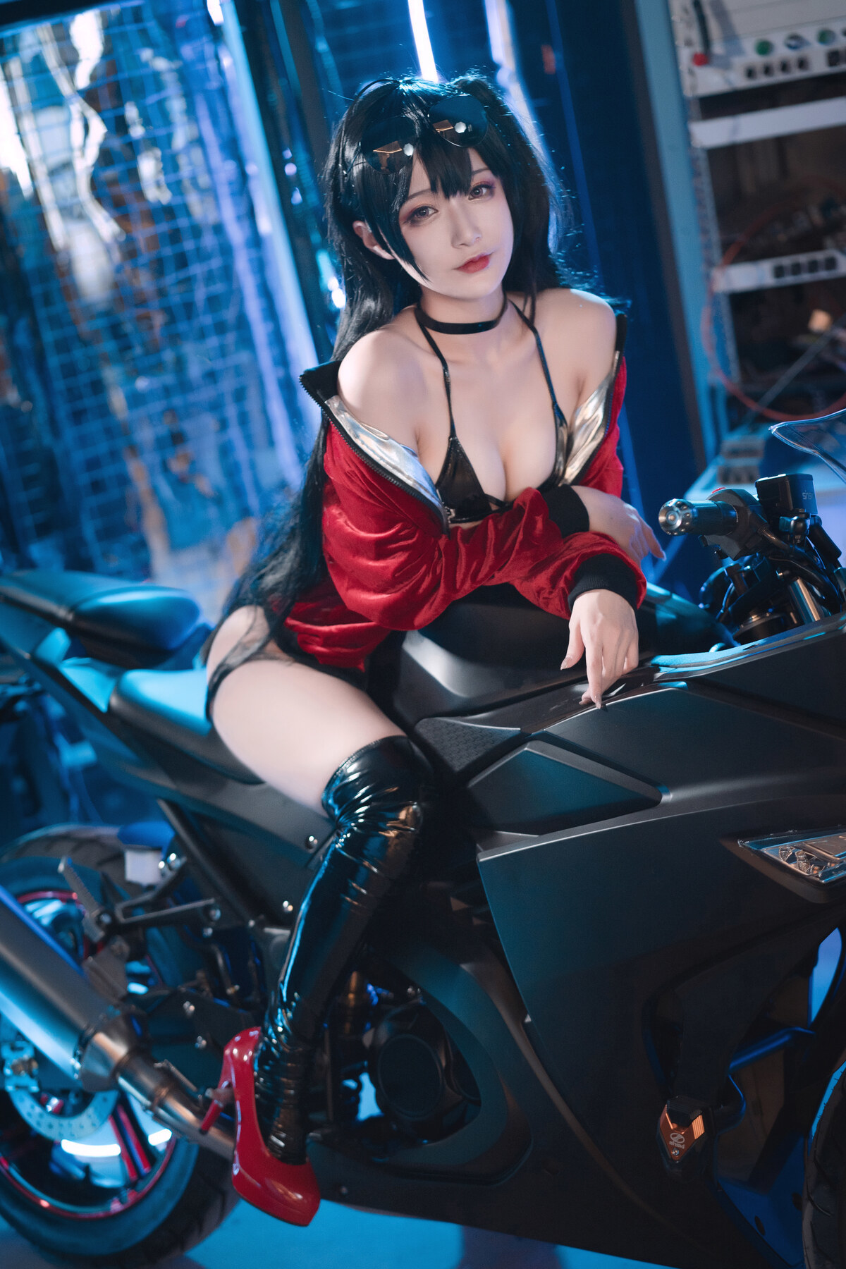 [铁板烧鬼舞] 大凤 机车
