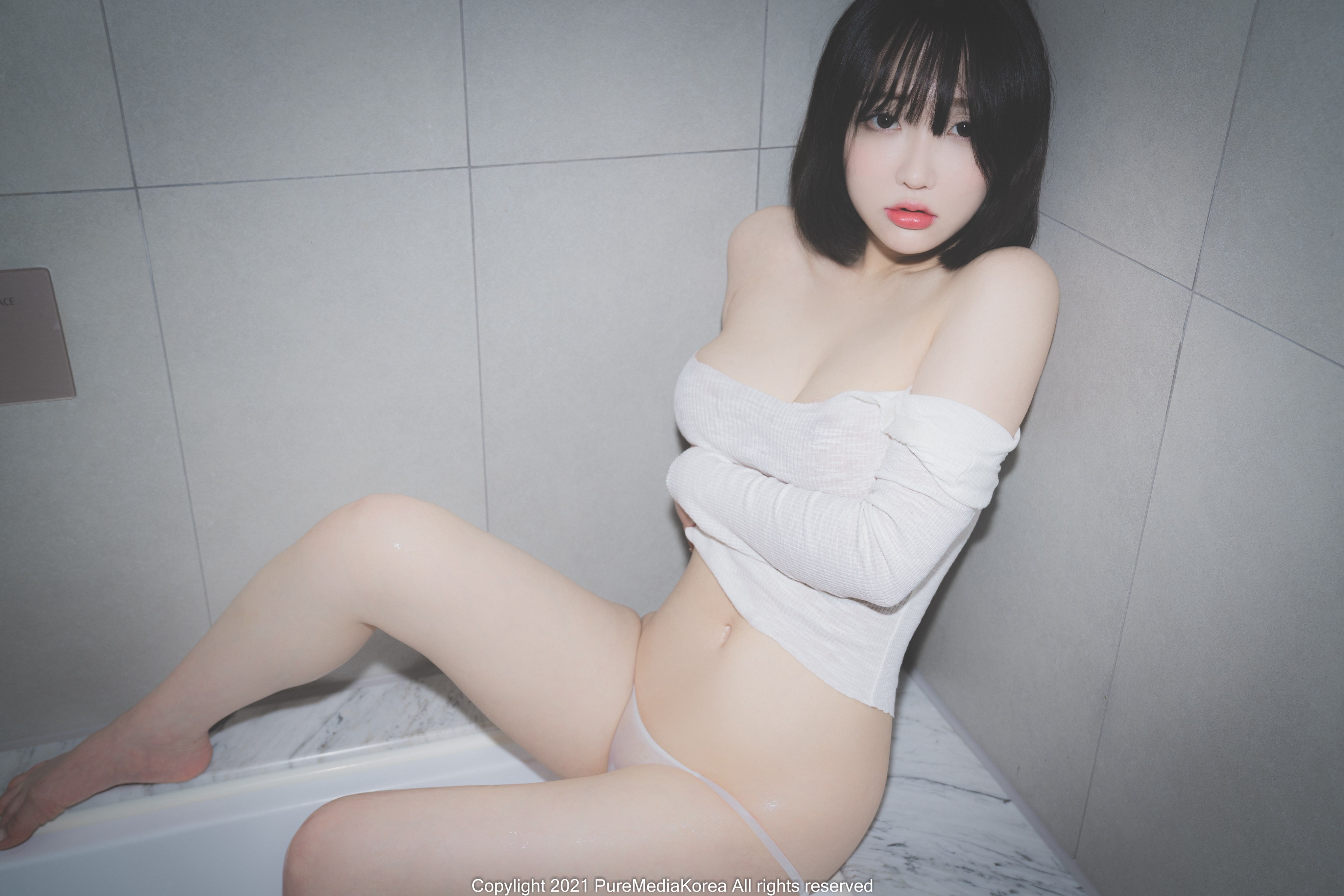 Pure Media Vol.070 Son Ye-Eun (손예은)  72P(8)